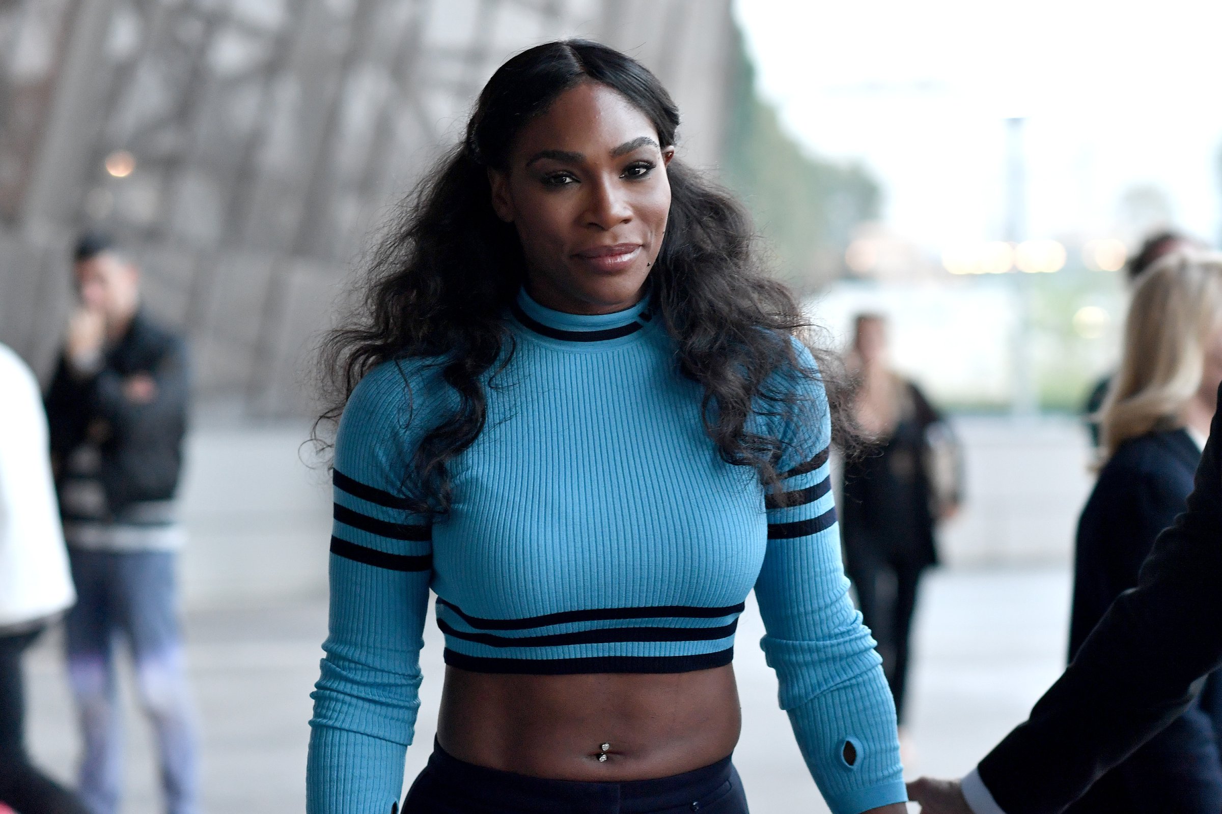 Serena Williams is seen leaving the Versace show during Milan Fashion Week Spring/Summer 2017 on September 23, 2016 in Milan, Italy.
