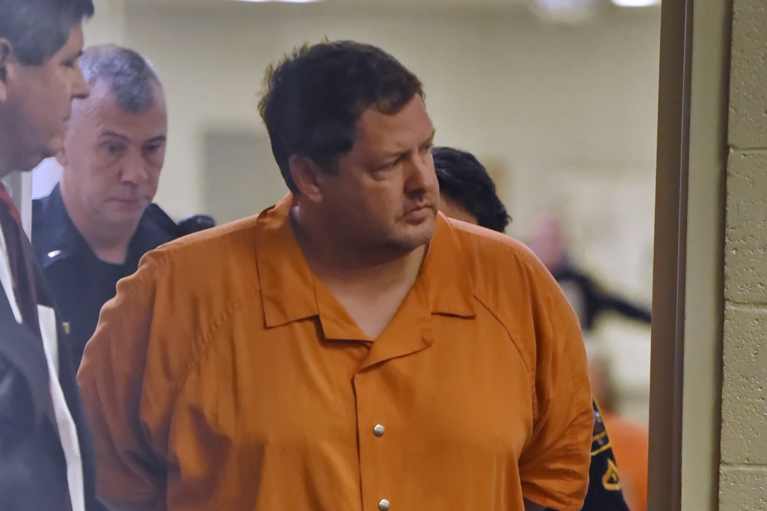 Todd Kohlhepp's enters the courtroom of Judge Jimmy Henson for a bond hearing at the Spartanburg Detention Facility, in Spartanburg, S.C. on, Nov. 6, 2016. (Richard Shiro—AP)