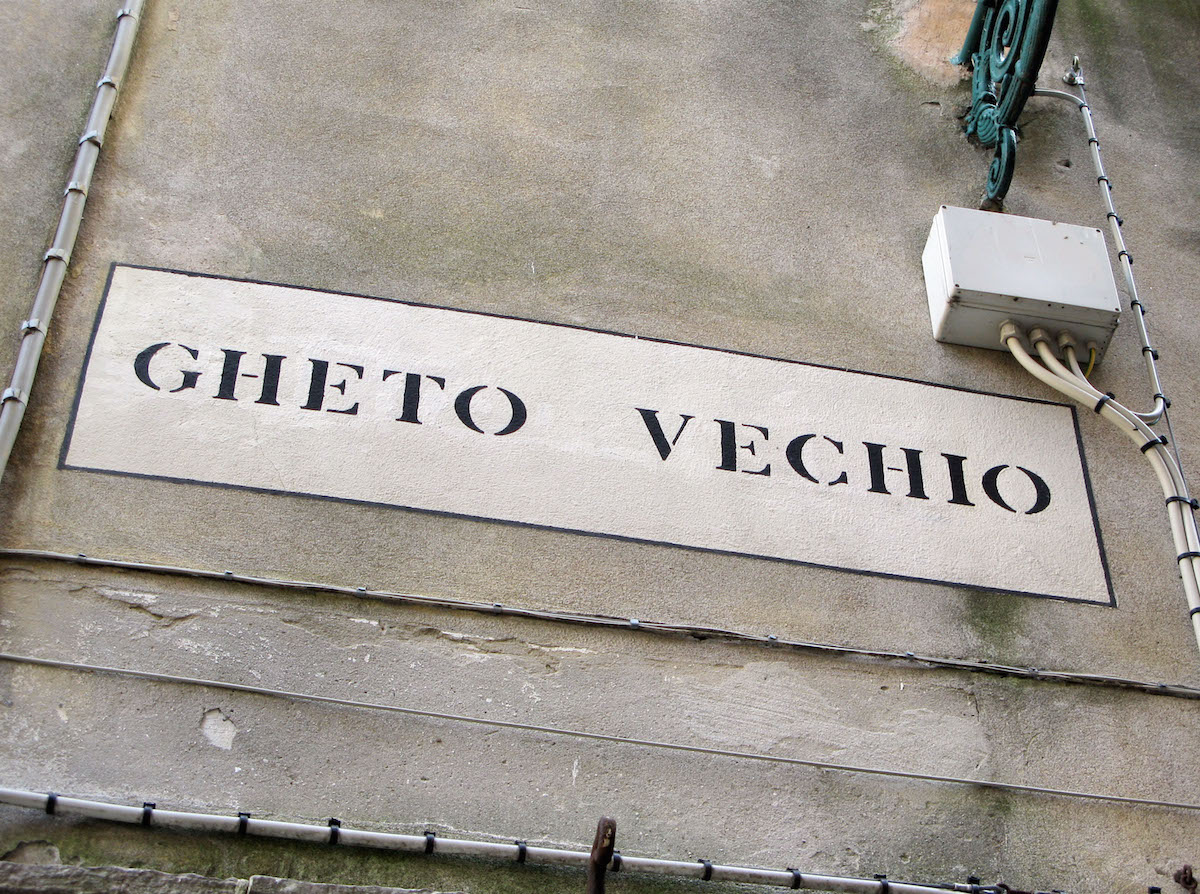 Sign at the entrance of the Gheto Vechio 'old quarter' where the Jewish people were forced to reside under the Venetian Republic, photographed in Venice July 10, 2008. (Michel Porro—Getty Images)