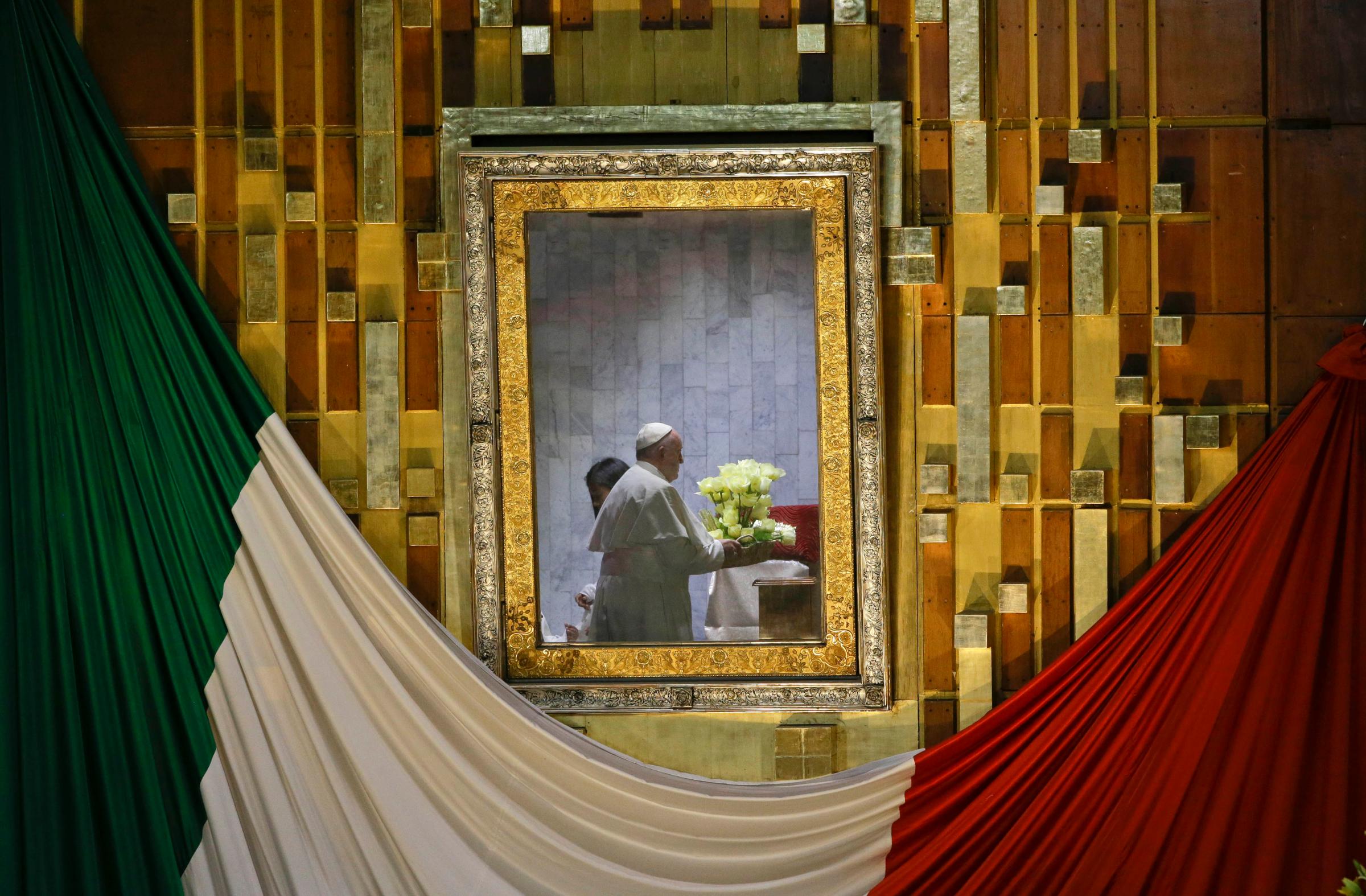 APTOPIX Mexico Pope