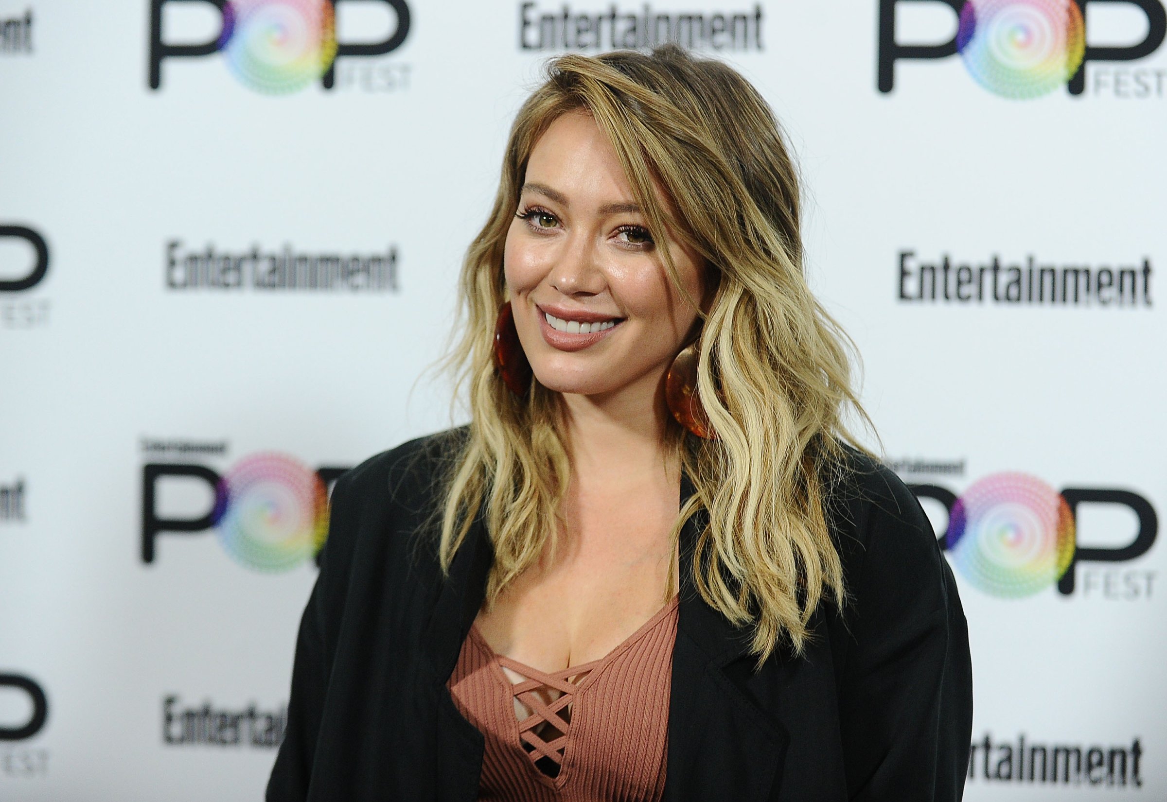 Actress Hilary Duff attends Entertainment Weekly's Popfest at The Reef on October 30, 2016 in Los Angeles, California.