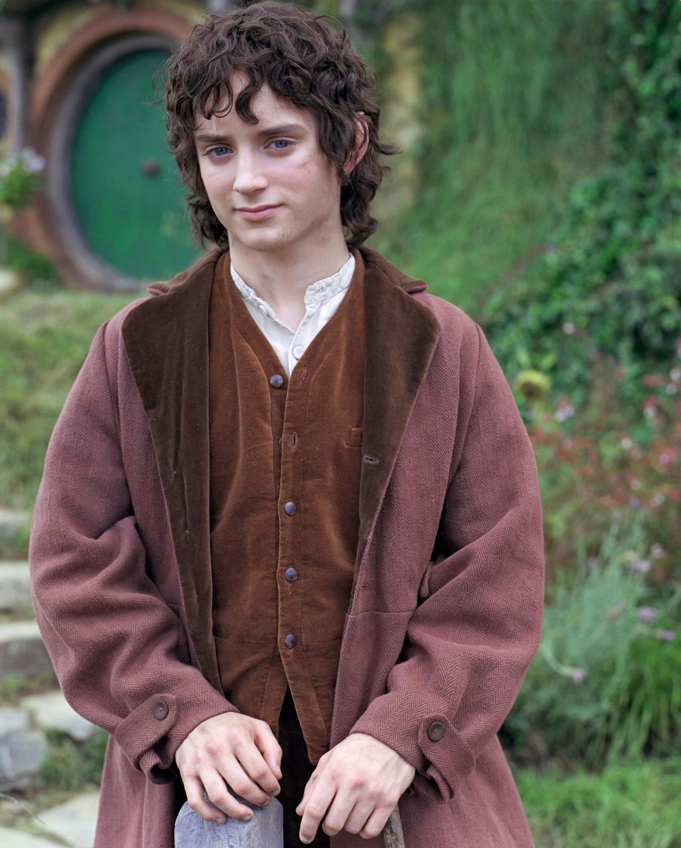 Elijah Wood filming The Lord of the Rings: The Fellowship of the Ring, 2001.