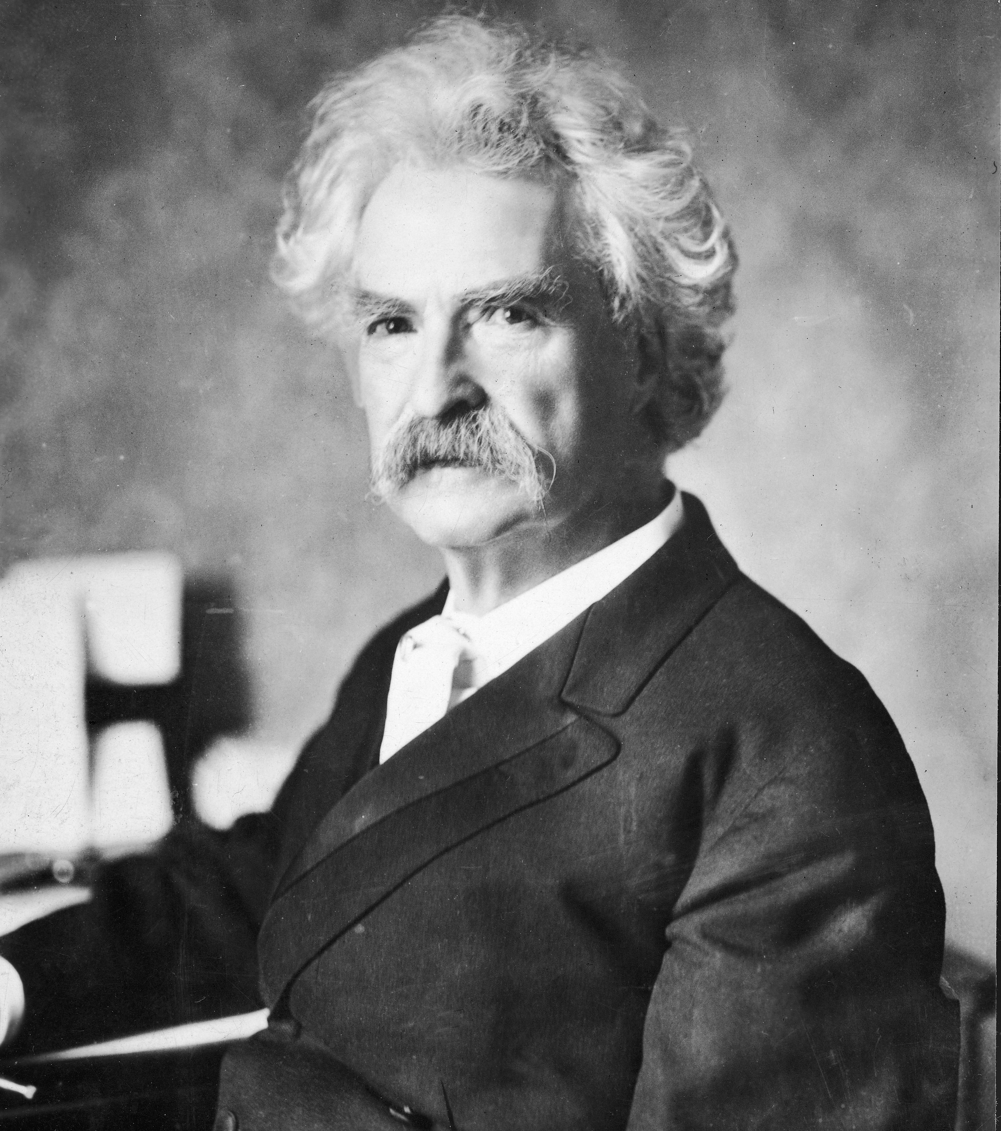 A portrait of American writer Mark Twain (Samuel Clemens, 1835 - 1910), circa 1900. Hulton Archive&mdash;Getty Images (Hulton Archive&mdash;Getty Images)