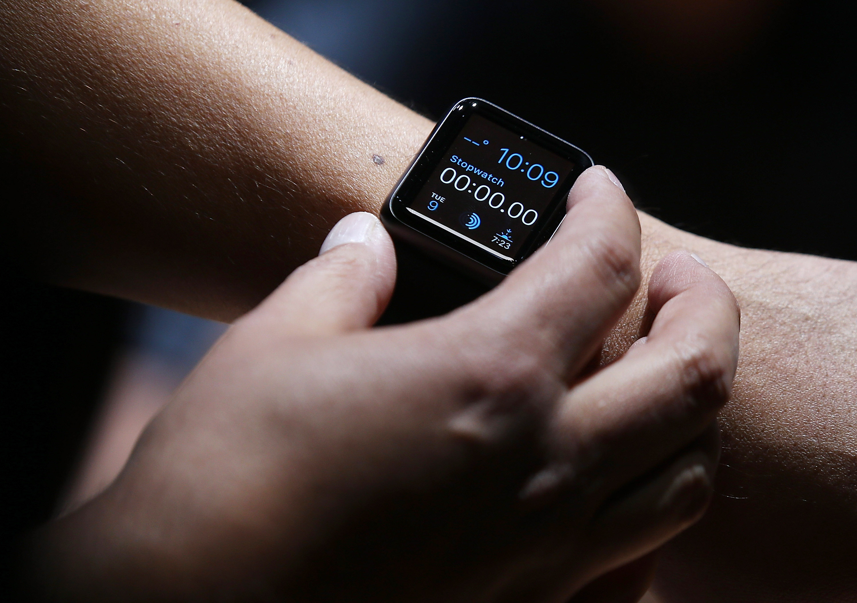 An attendee inspects the new Apple Watch during an Apple special event at the Flint Center for the Performing Arts on September 9, 2014 in Cupertino, California. (Justin Sullivan&mdash;Getty Images)