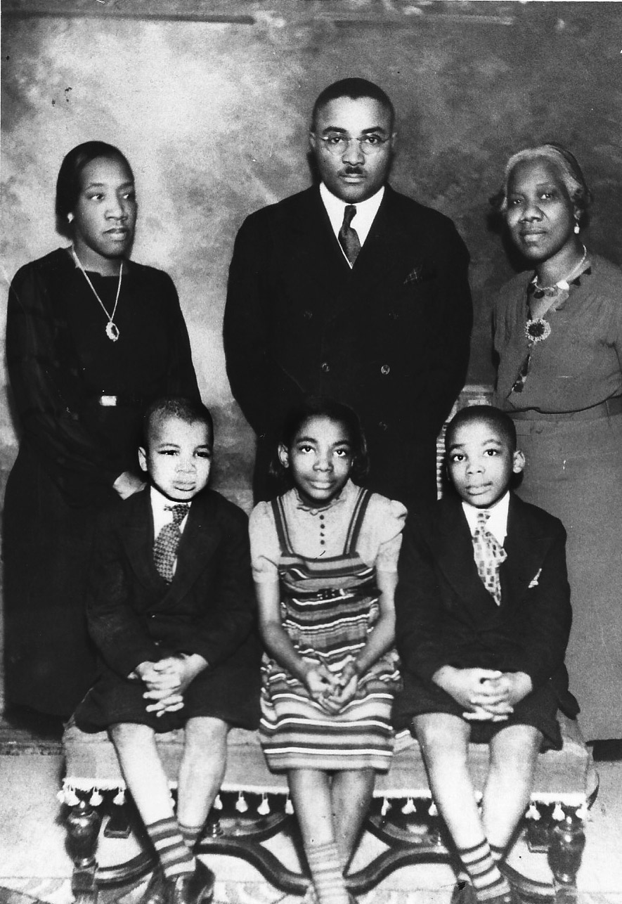 A family portrait of the Kings, taken in 1939. Clockwise: King, Sr.; mother-in-law, Mrs. Jeannie C. Parks Williams; son Martin Luther, Jr.; daughter, Christine; younger son, Alfred Daniel, and wife, Alberta Williams King.