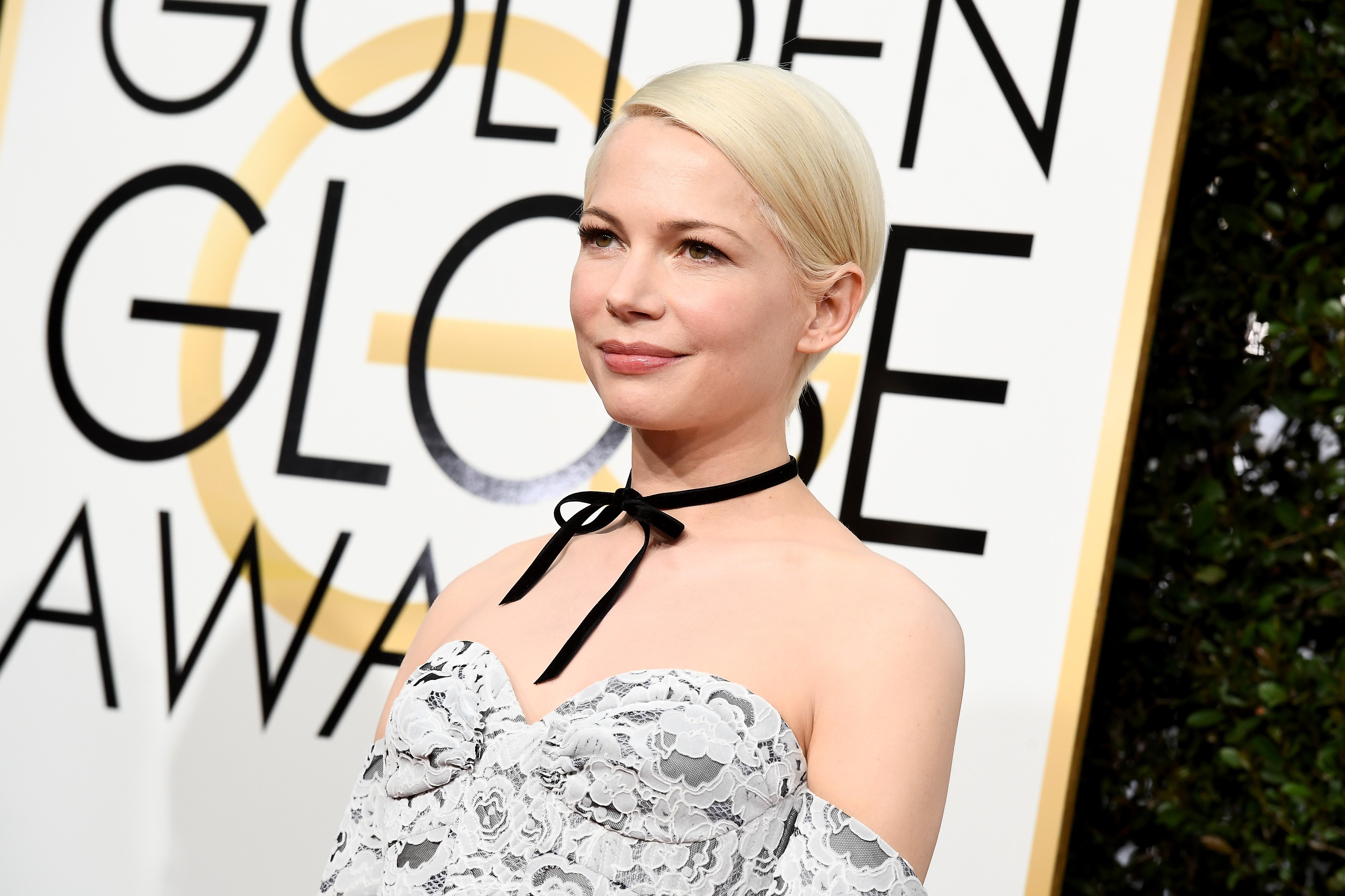 BEVERLY HILLS, CA - JANUARY 08:  74th ANNUAL GOLDEN GLOBE AWARDS -- Pictured: Actress Michelle Williams arrives to the 74th Annual Golden Globe Awards held at the Beverly Hilton Hotel on January 8, 2017.  (Photo by Kevork Djansezian/NBC/NBCU Photo Bank via Getty Images) (Kevork Djansezian/NBC—NBCU Photo Bank via Getty Images via Getty Images)