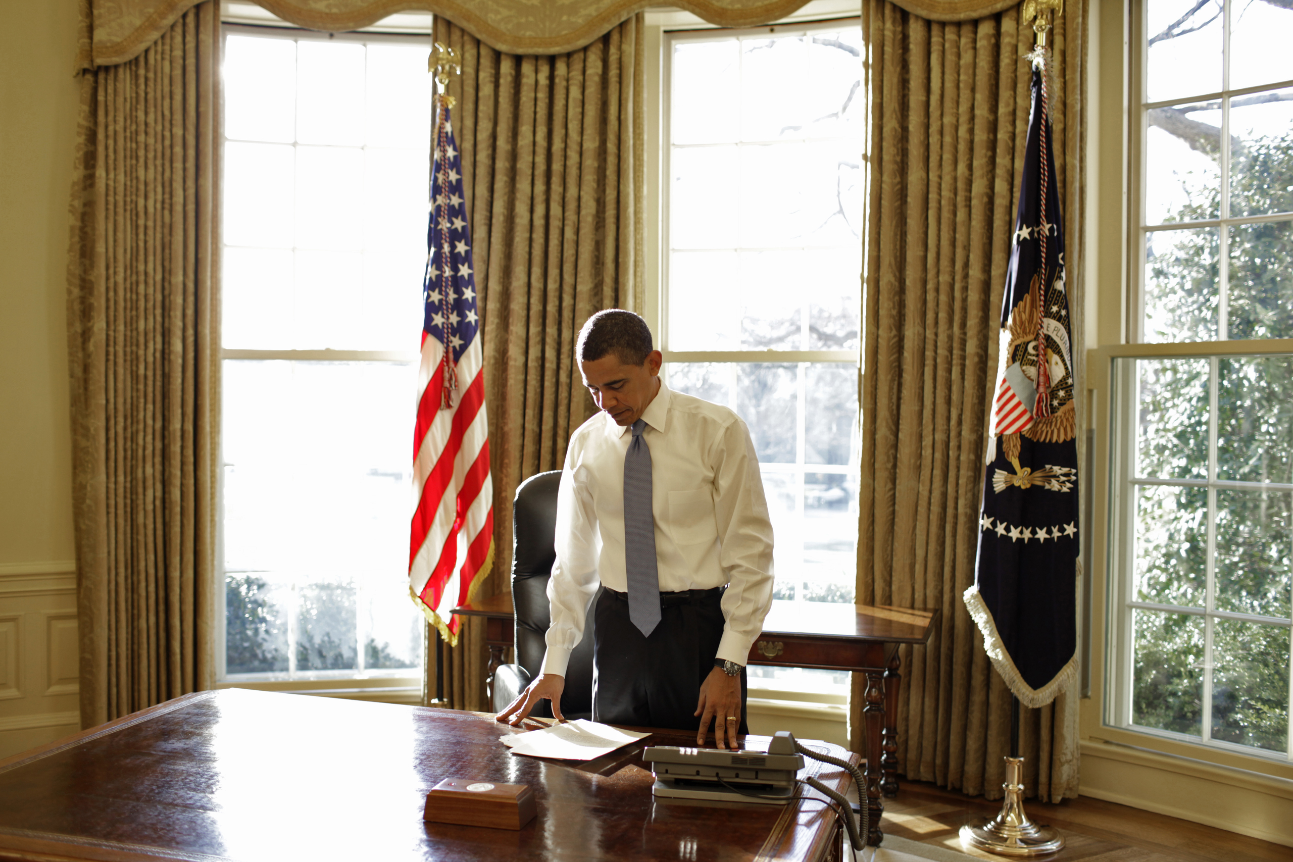 First Oval Office picture of President Barack Obama, on Jan. 21, 2009.