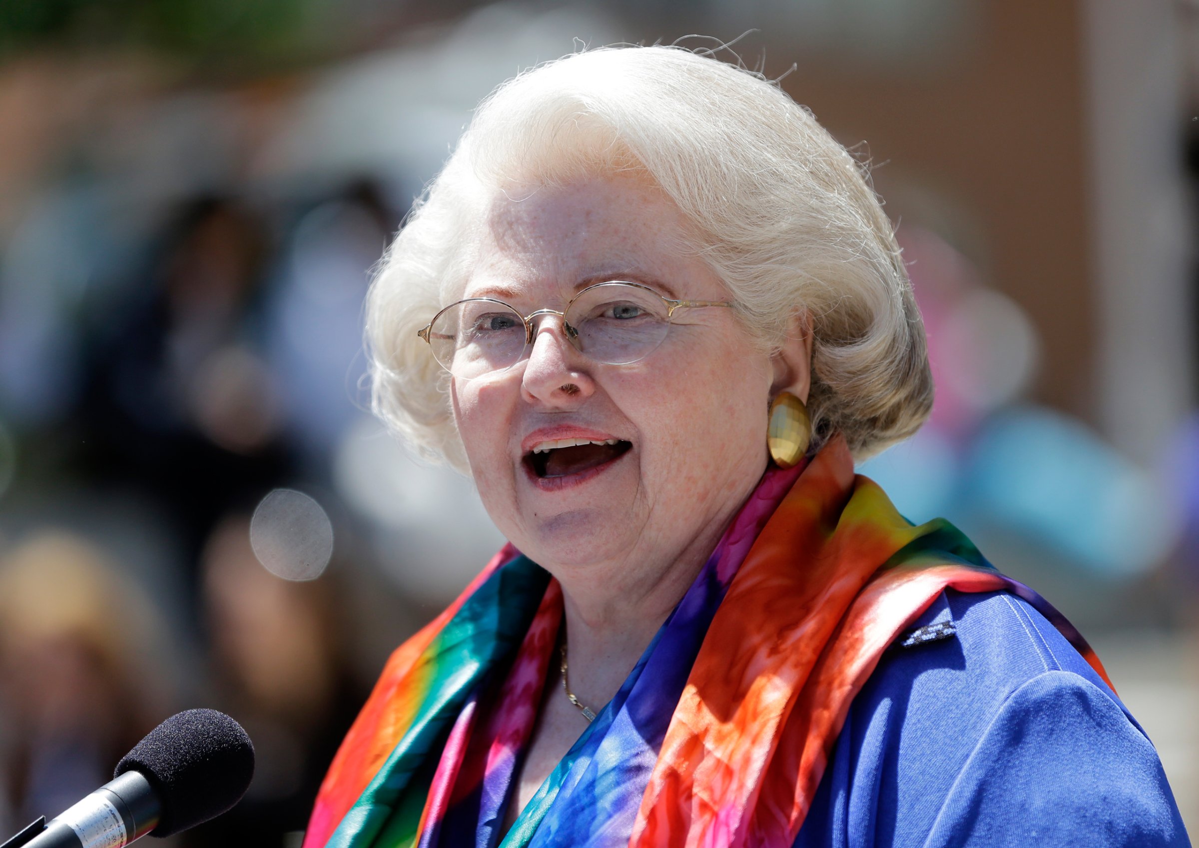 Attorney Sarah Weddington, who argued Roe vs. Wade, during a women's rights rally on Tuesday, June 4, 2013, in Albany, N.Y. (AP Photo/Mike Groll)