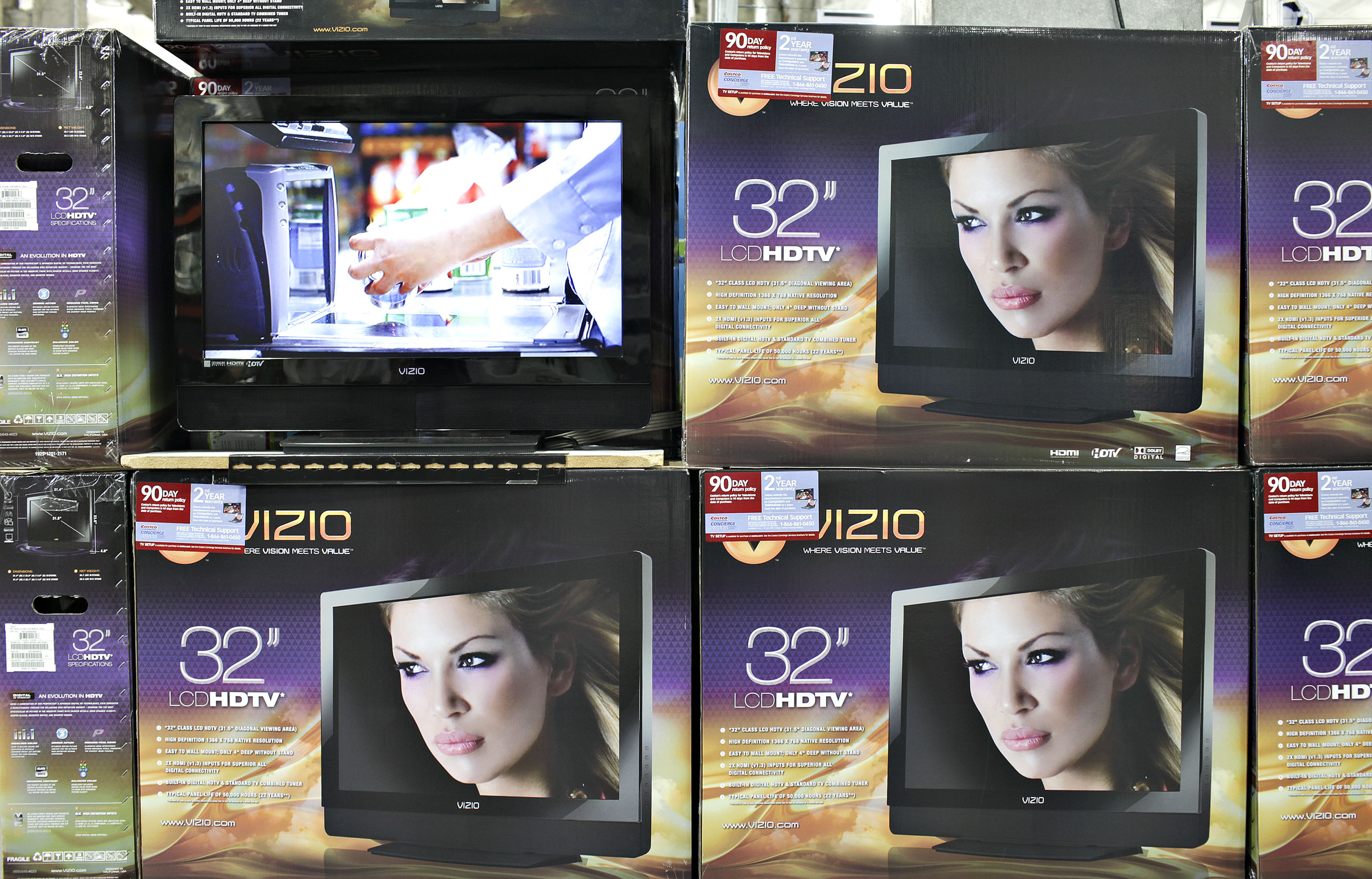 ViZio flat screen televisions sit on display inside a Costco store in Queens, New York, U.S., on Thursday, May 28, 2009. (Bloomberg&mdash;Bloomberg via Getty Images)