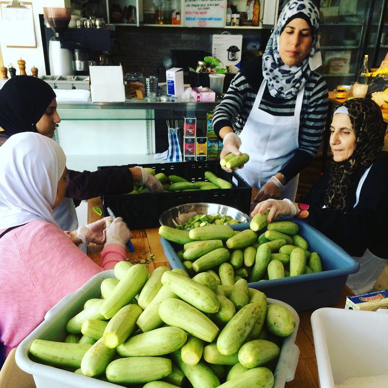 syrian-refugee-women-newcomer-kitchen