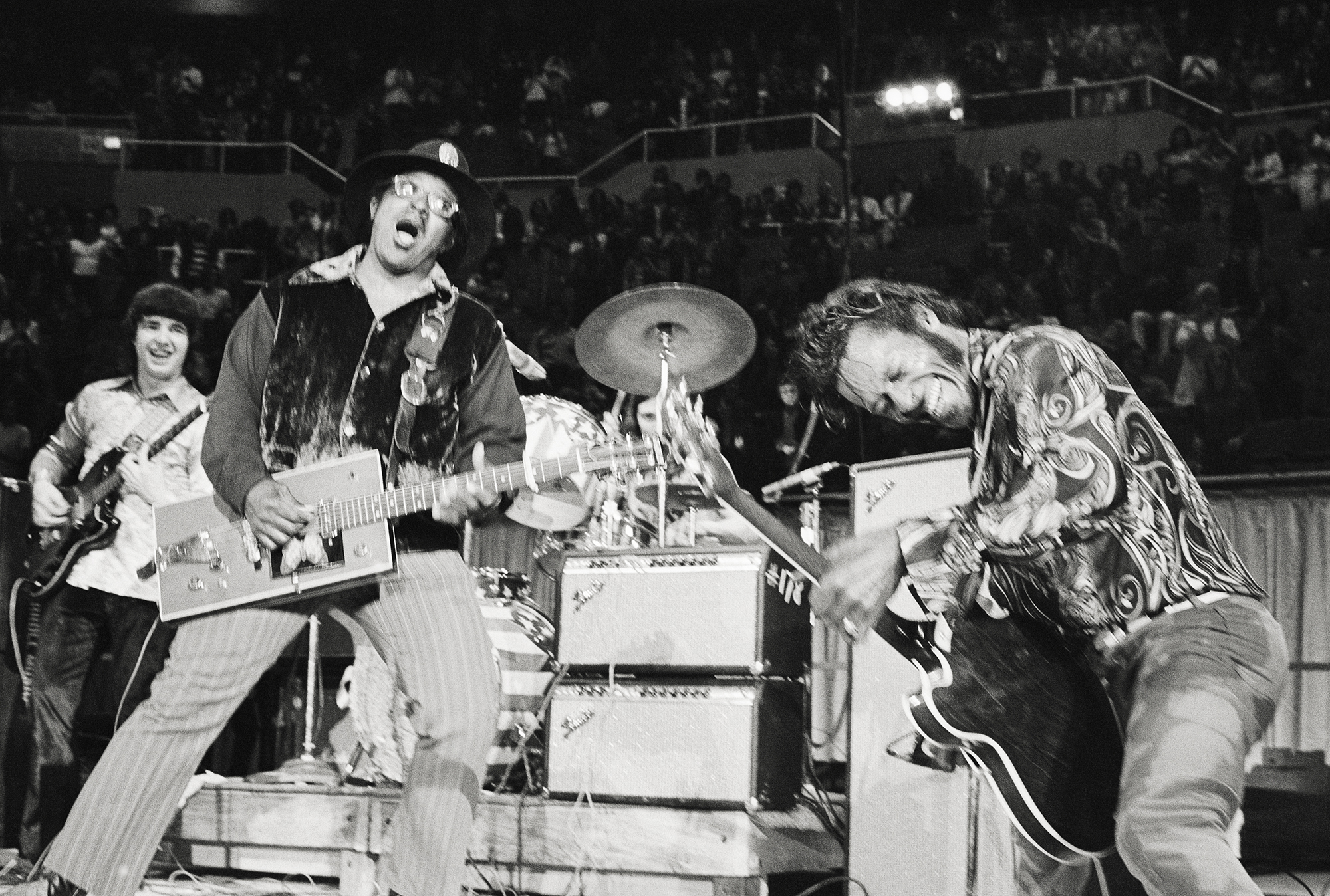 Bo Diddley and Chuck Berry perform at Madison Square Garden, on May 6, 1972 in New York City.