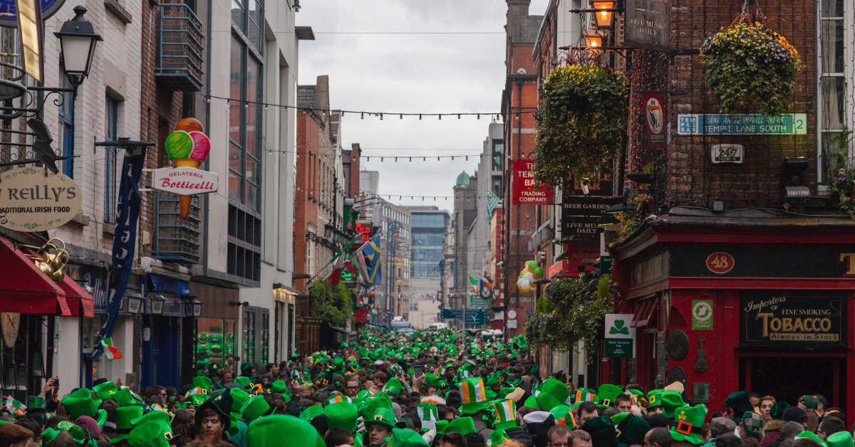 Irish st. Ирландия праздник Святого Патрика Дублин. День Святого Патрика -St. Patrick's Day.. День Святого Патрика в Дублине. Фестиваль св Патрика в Дублине Ирландия.