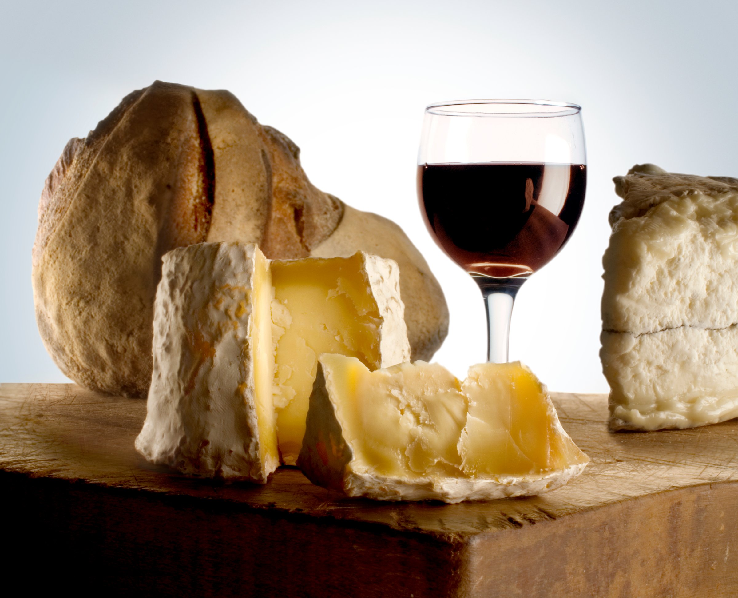 Cheese wine bread