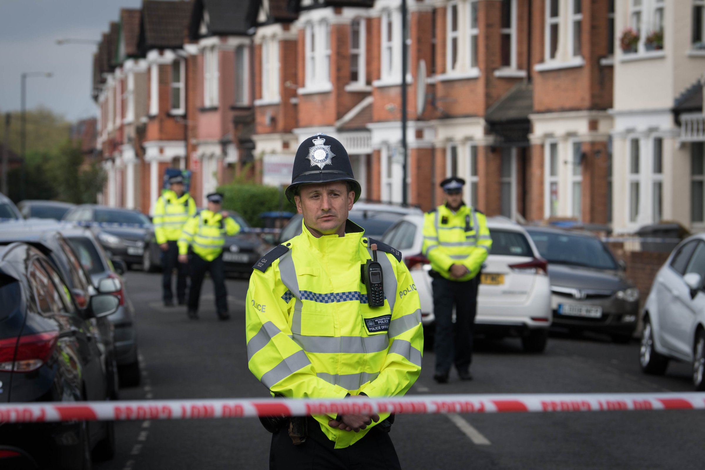 british-police-shoot-woman-anti-terror-operation