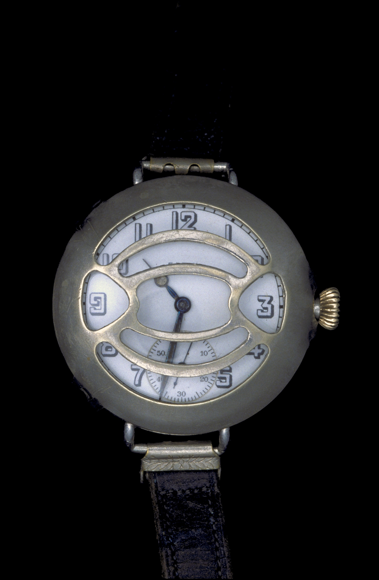 A wristwatch made by the Elgin National Watch Company of Elgin, Illinois, in 1917. (Courtesy of the Smithsonian's National Museum of American History)