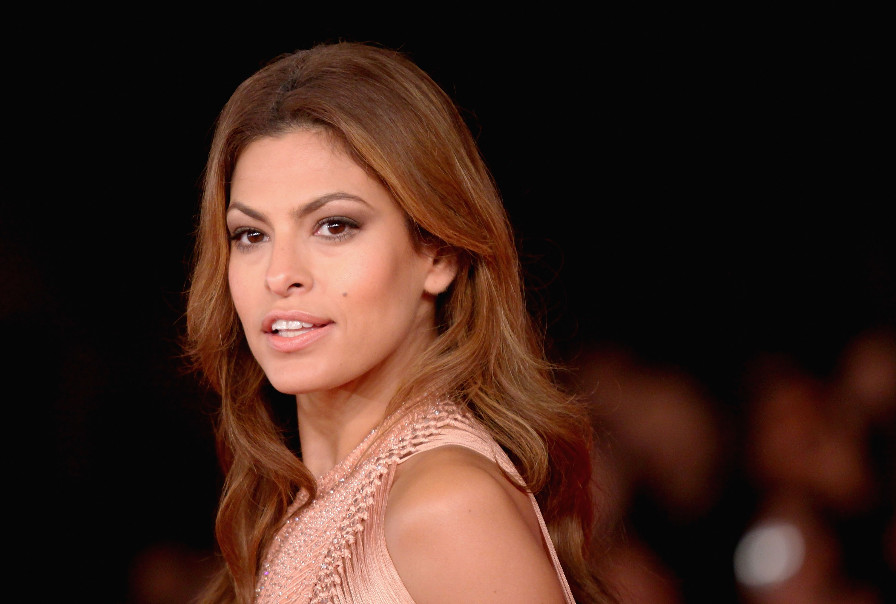 ROME - OCTOBER 29:  Actress Eva Mendes attends the "Little White Lies" premiere during The 5th International Rome Film Festival at Auditorium Parco Della Musica on October 29, 2010 in Rome, Italy.  (Photo by Ernesto Ruscio/Getty Images) (Ernesto Ruscio—Getty Images)