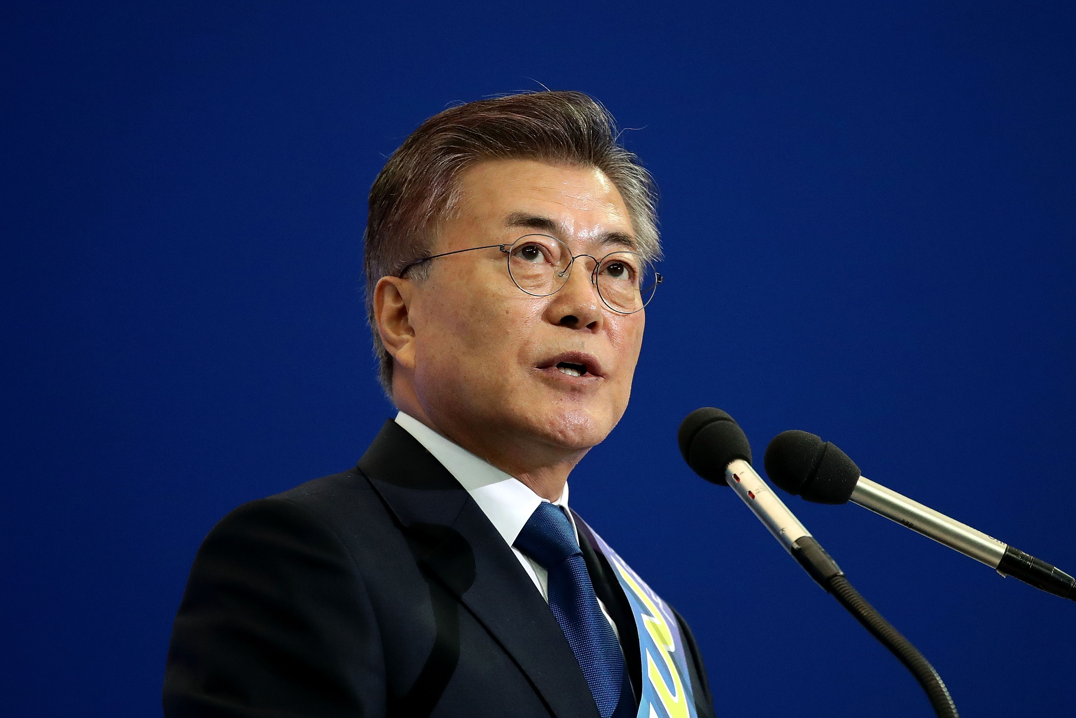 Moon Jae-In gives a speech in Seoul, South Korea, on April 3, 2017. (Chung Sung-Jun—Getty Images)