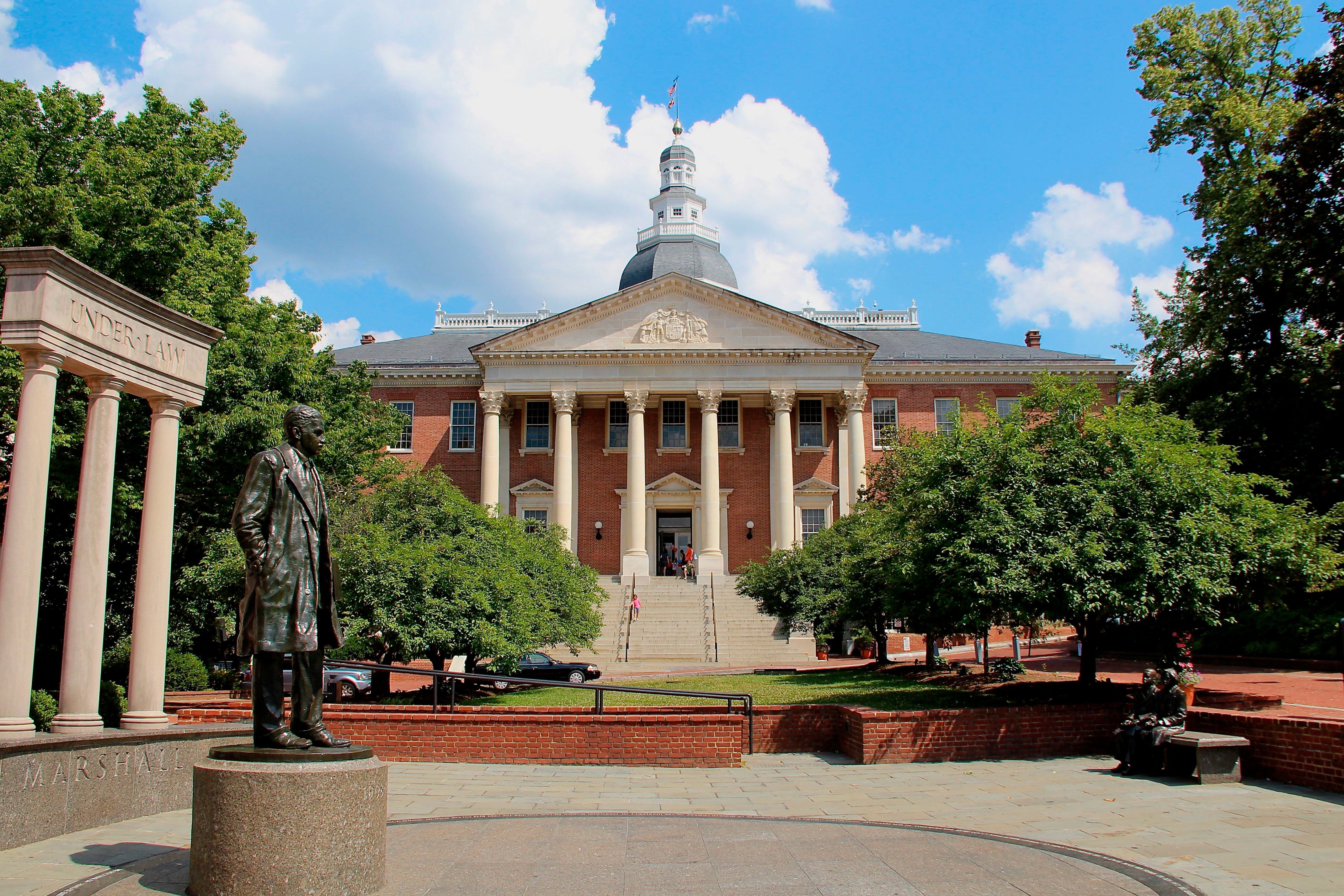Maryland State House, state capitol building, Annapolis, Maryland, exterior view. (Photo by: Education Images/UIG via Getty Images) (Education Images&mdash;UIG via Getty Images)