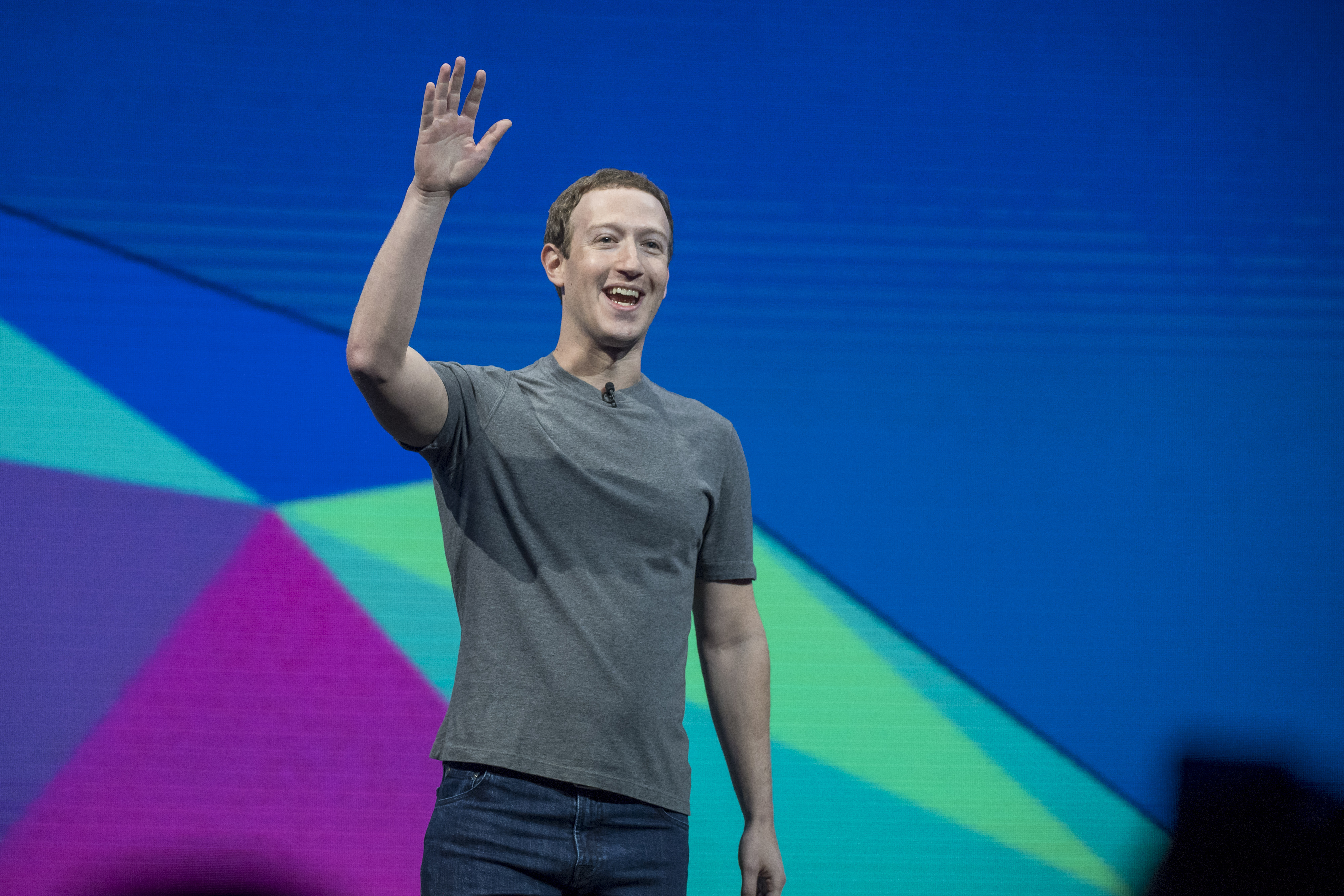 Mark Zuckerberg, chief executive officer and founder of Facebook Inc., waves to attendees during the F8 Developers Conference in San Jose, California, U.S., on Tuesday, April 18, 2017. (David Paul Morris&mdash;Bloomberg /Getty Images)