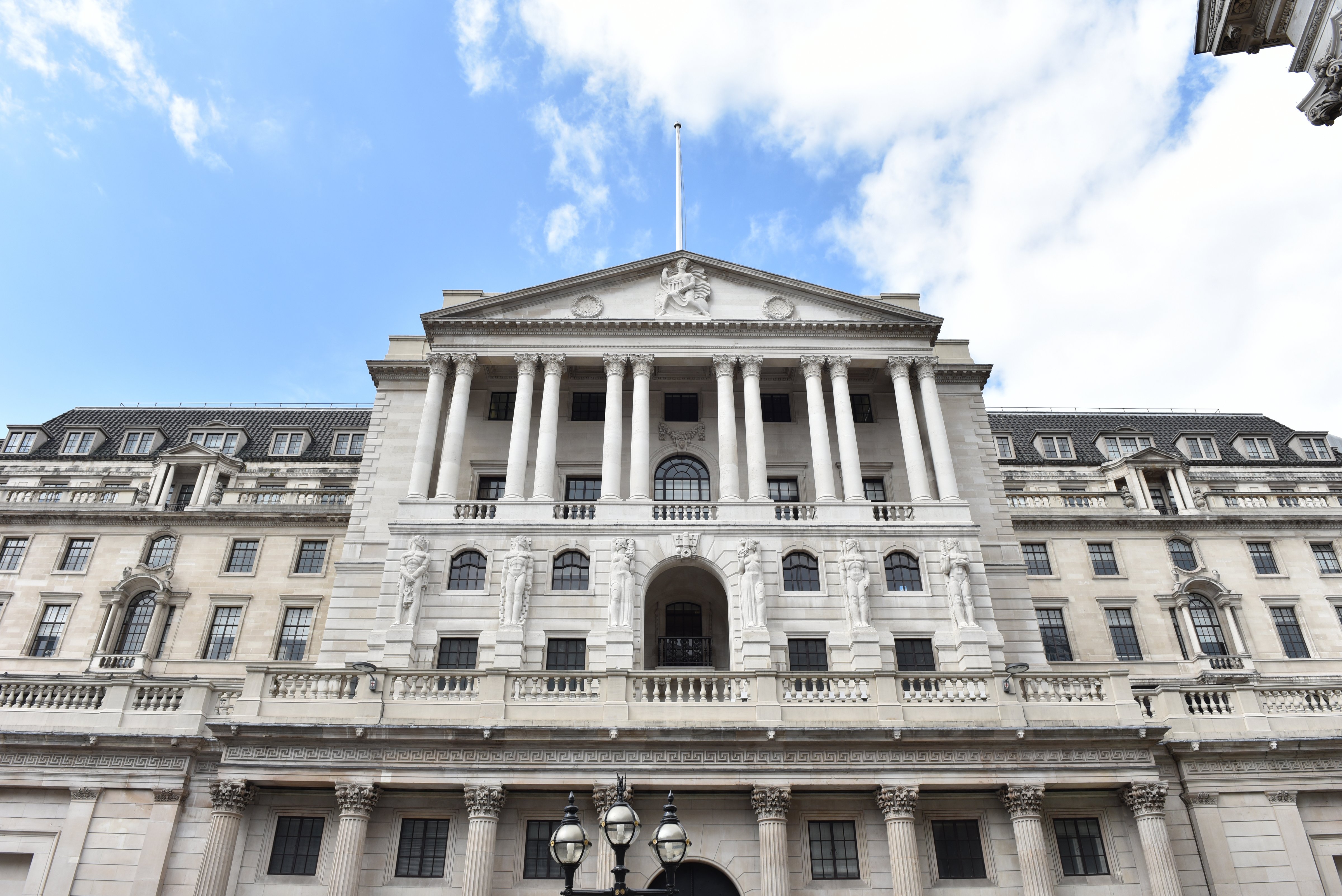 LONDON, UNITED KINGDOM - MAY 13: A general view of the Bank of England on May 13, 2017 in London, England. (Photo by John Keeble/Getty Images) (John Keeble—Getty Images)