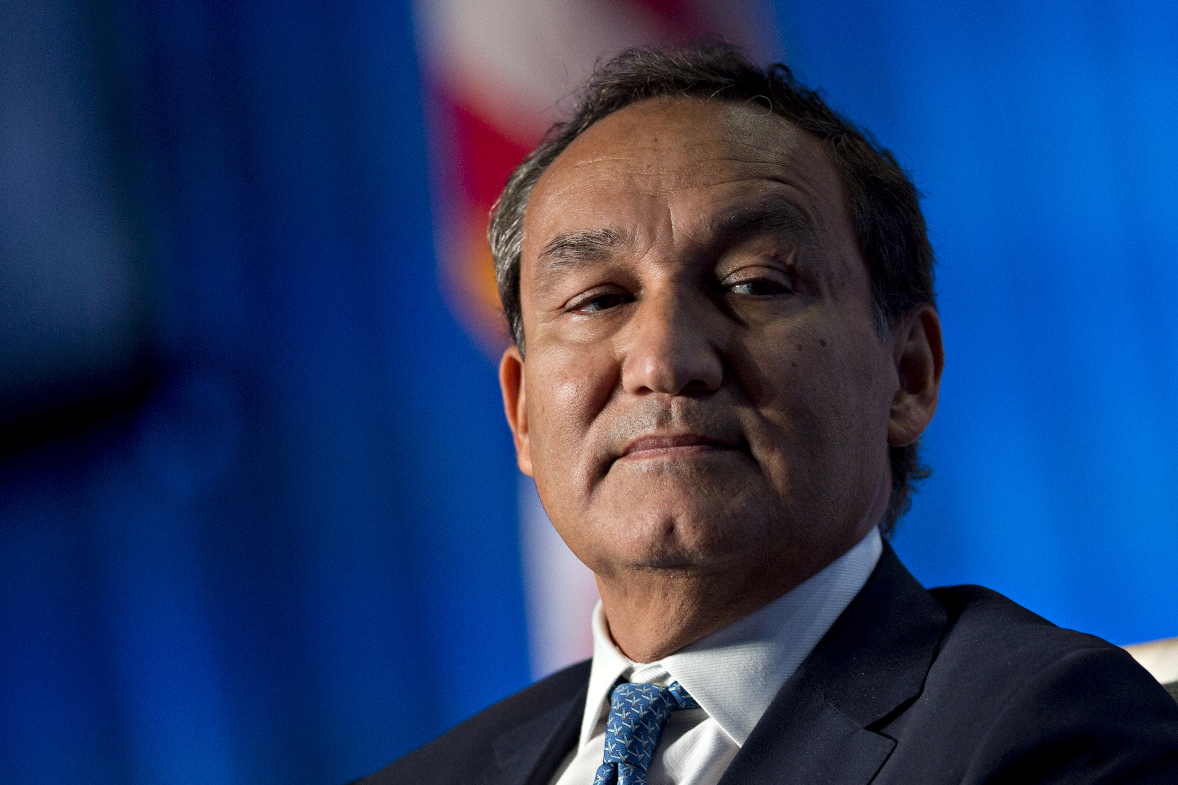 Oscar Munoz, chief executive officer of United Continental Holdings Inc., listens during a discussion at the U.S. Chamber of Commerce aviation summit in Washington, D.C., U.S., on Thursday, March 2, 2017. (Bloomberg—Bloomberg via Getty Images)
