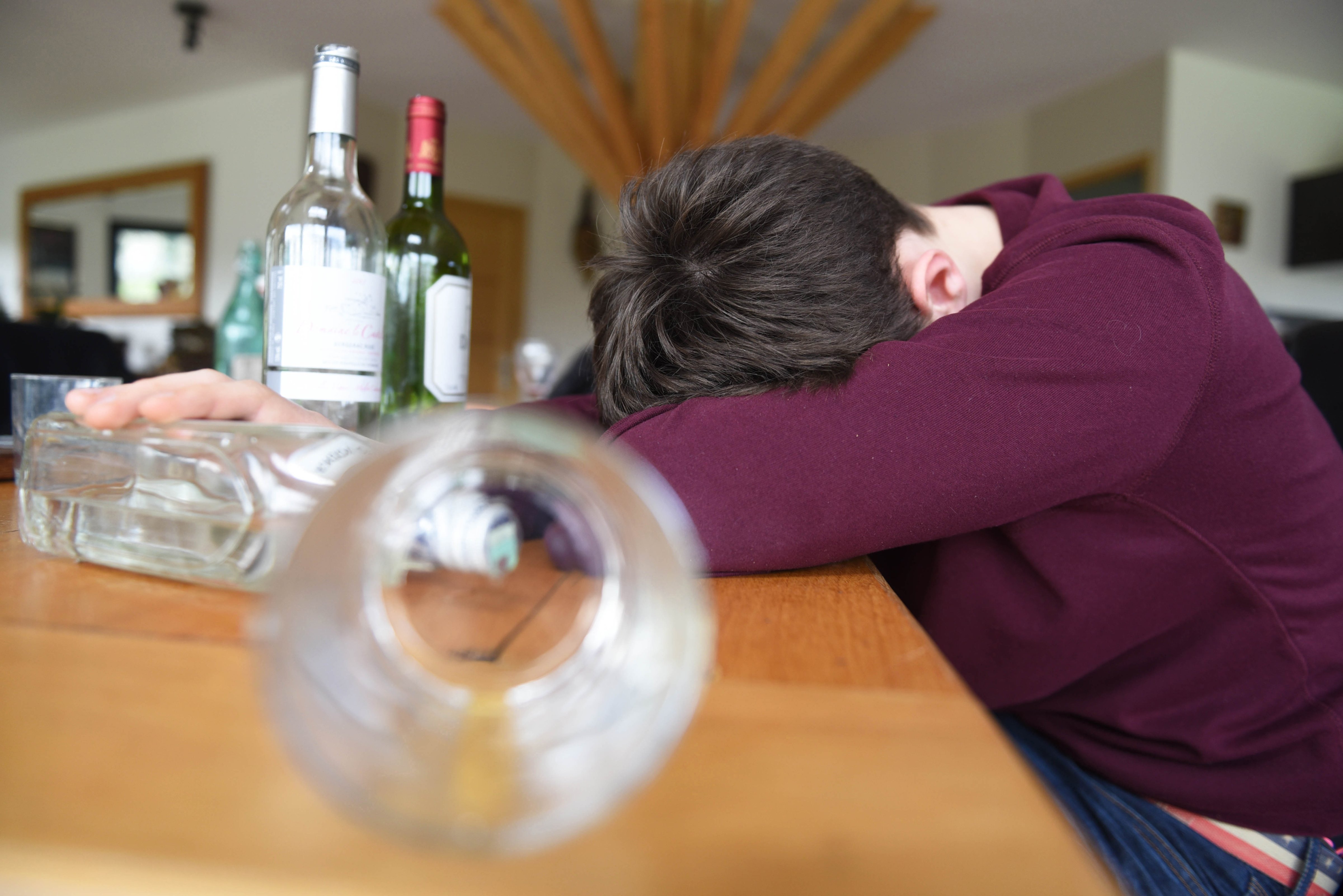 Binge drinking is still a problem among teens (Andia—UIG/Getty Images)