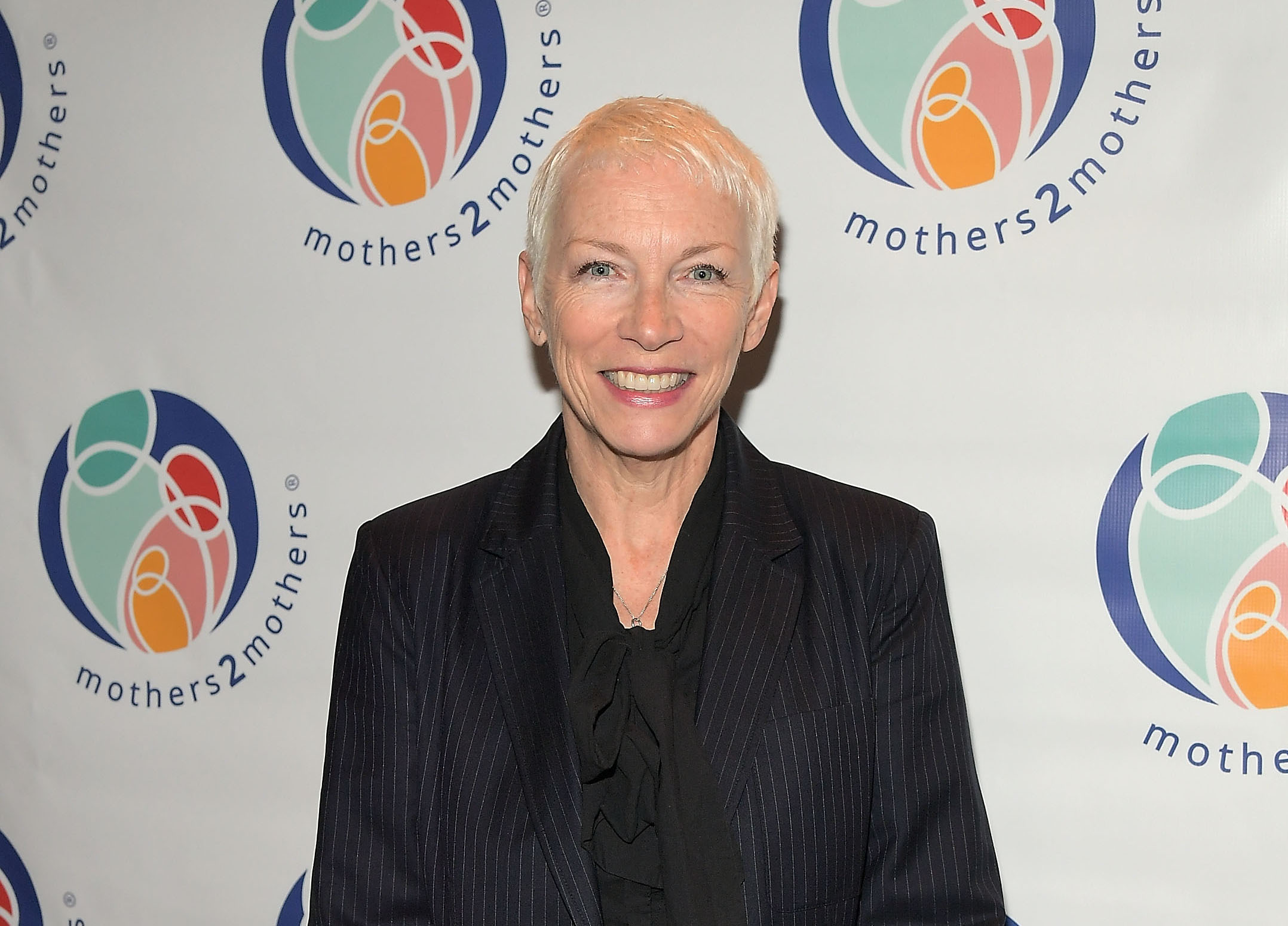 Annie Lennox attends mothers2mothers Fashion Bazaar at CITIZEN on May 6, 2017 in Beverly Hills, California. (Charley Gallay—Mothers 2 Mothers/Getty Images)