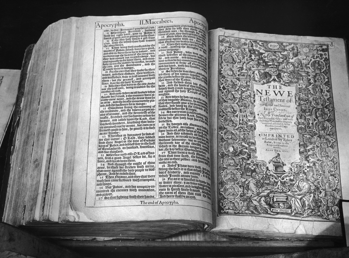 10th June 1953: The first issue of the first edition of the 'Authorised Version' of the English Bible, printed in London in 1611 by Robert Barker. Commissioned by King James I, it is also known as the King James Version. (Photo by Topical Press Agency/Hulton Archive/Getty Images) (Topical Press Agency / Getty Images)