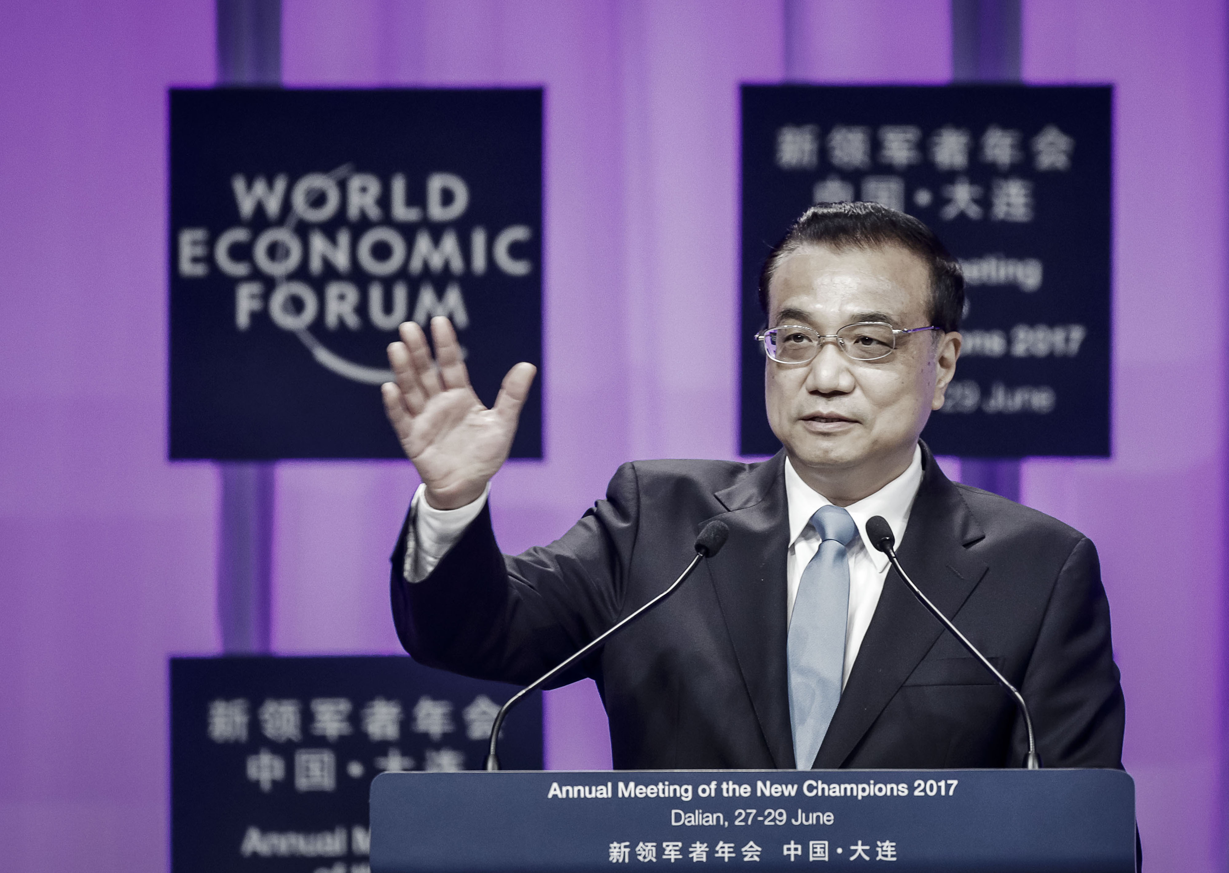 Chinese Premier Li Keqiang at the World Economic Forum in Dalian, China, on June 27, 2017. (Qilai Shen—Bloomberg/Getty Images)