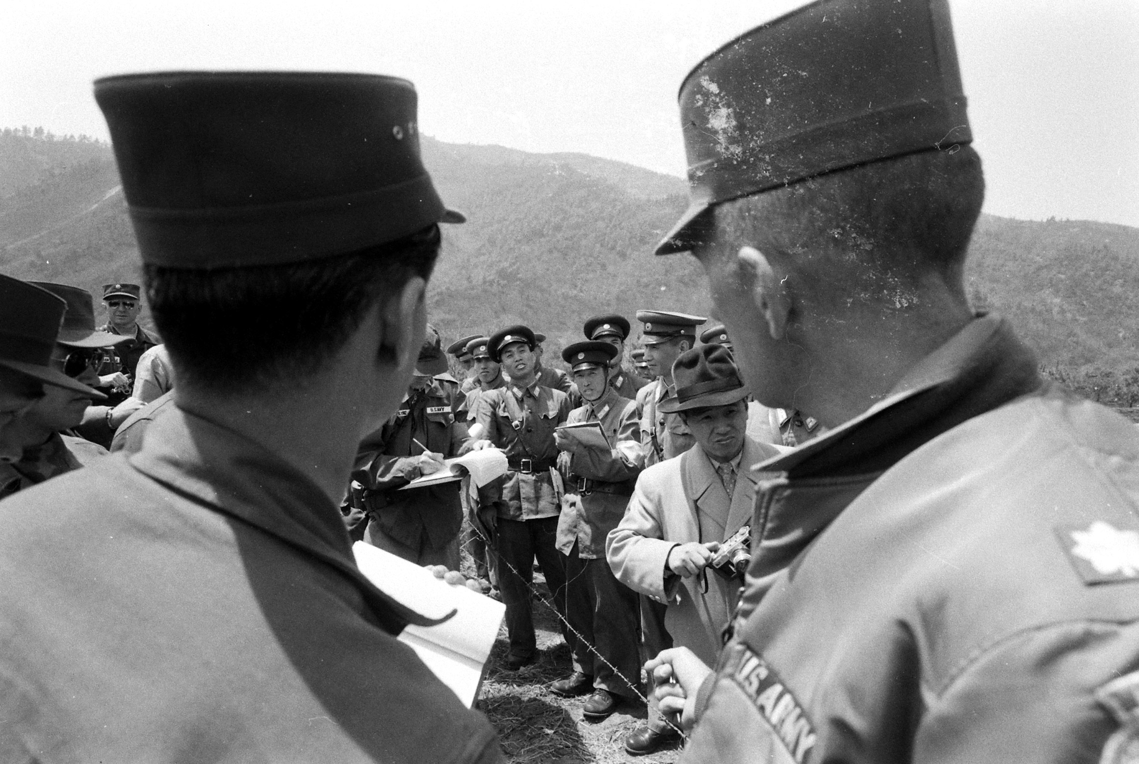 Korea demilitarizition 1960.