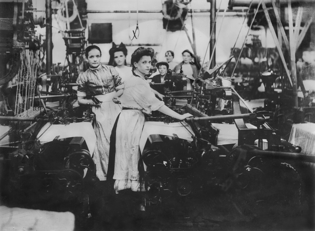 Mill Girls at their Machines