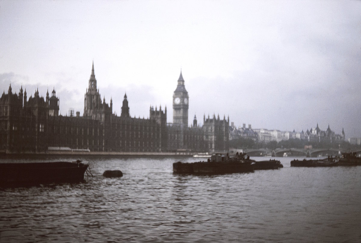 A view of the Houses of Parliament and Big Ben in the 1960s in London. (Donaldson Collection / Getty Images)
