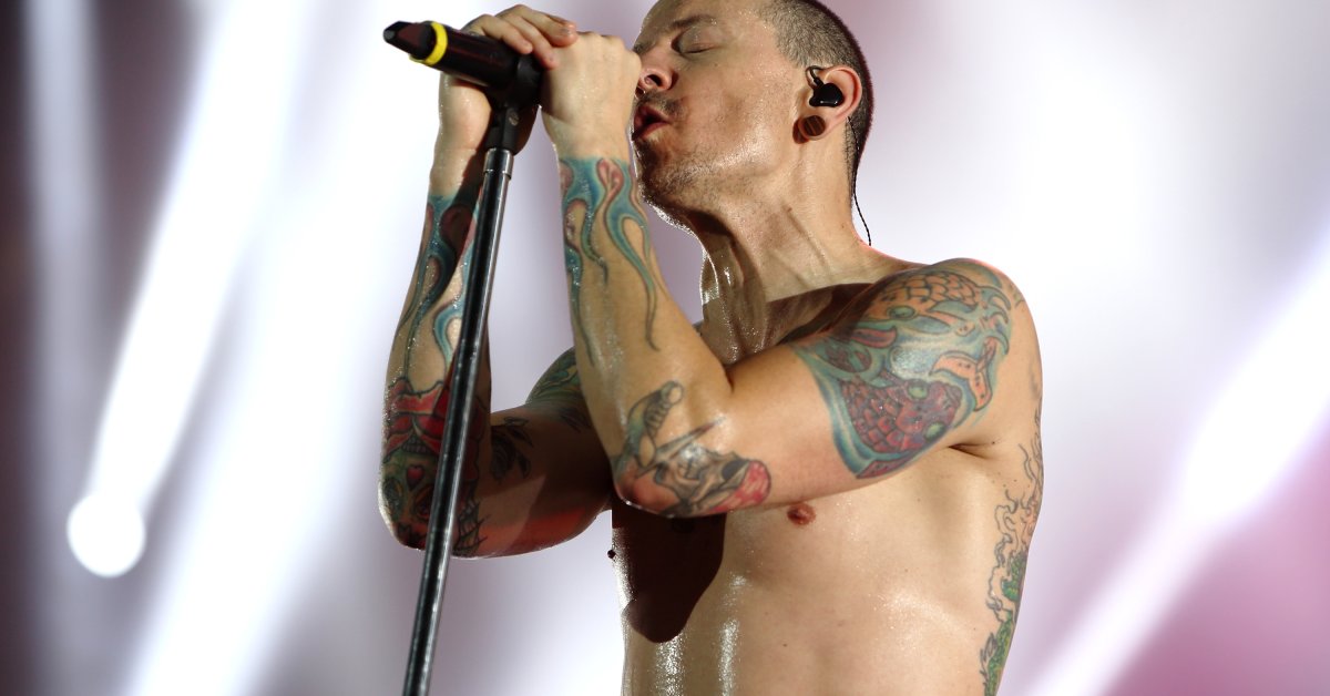 Linkin Park Frontman Chester Bennington Found Dead at 41
