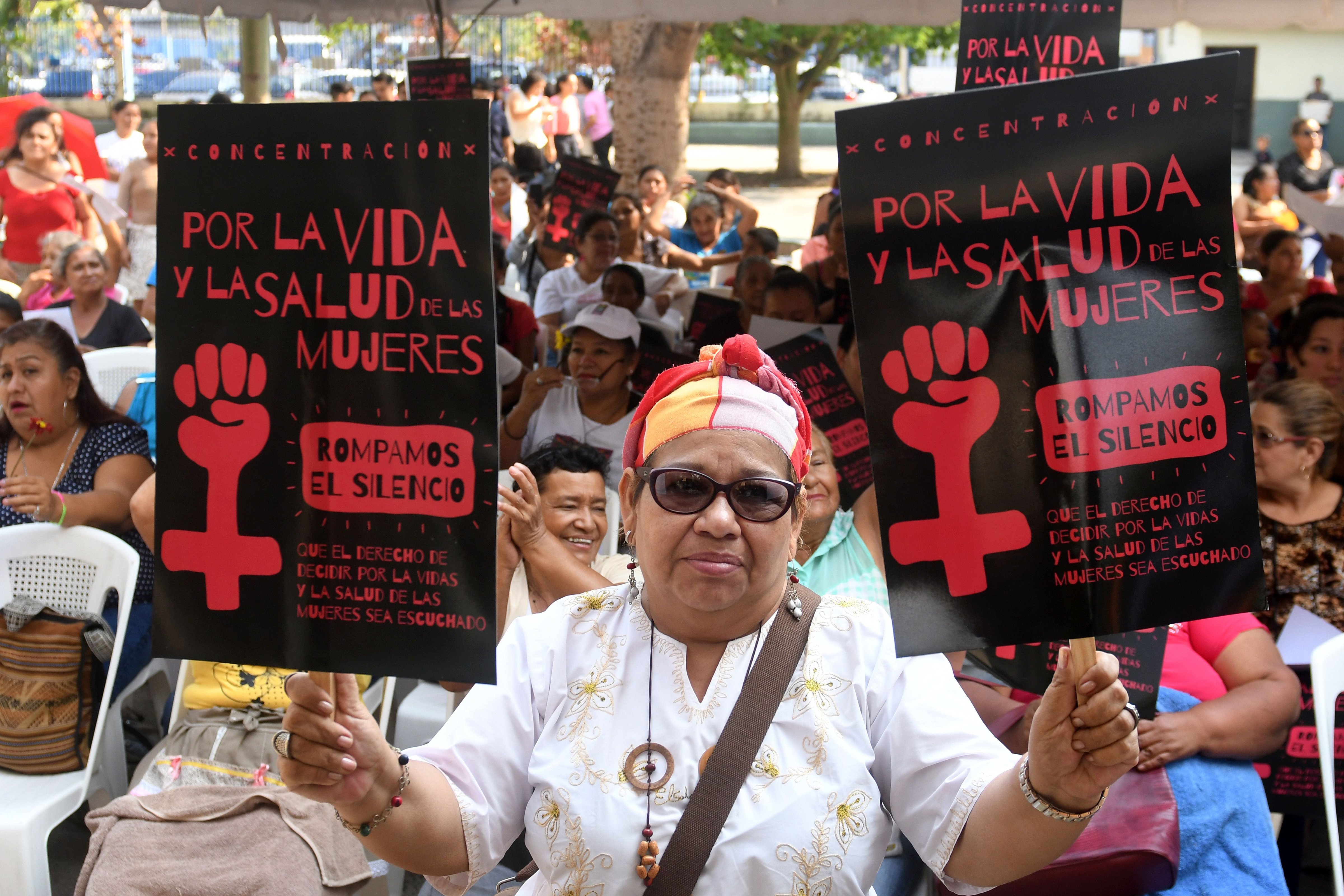 Salvadoran women take part in a demonstration to demand the decriminalization of abortion, outside the Legislative Assembly in San Salvador, Feb. 23, 2017. (Marvin Recinos—AFP/Getty Images)