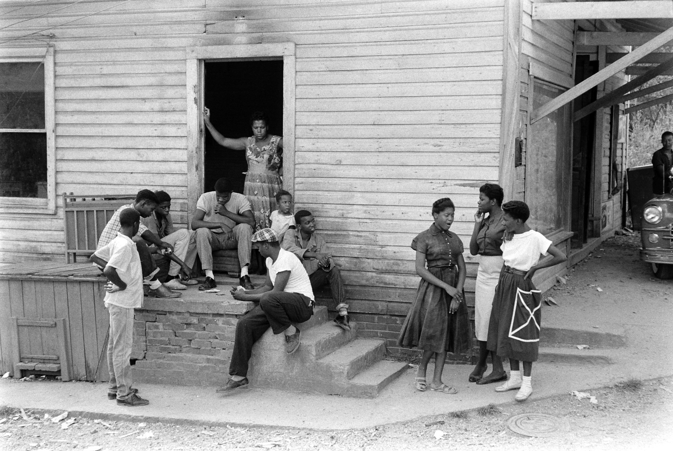 School integration and race riots in Clinton, Tennessee, 1956.