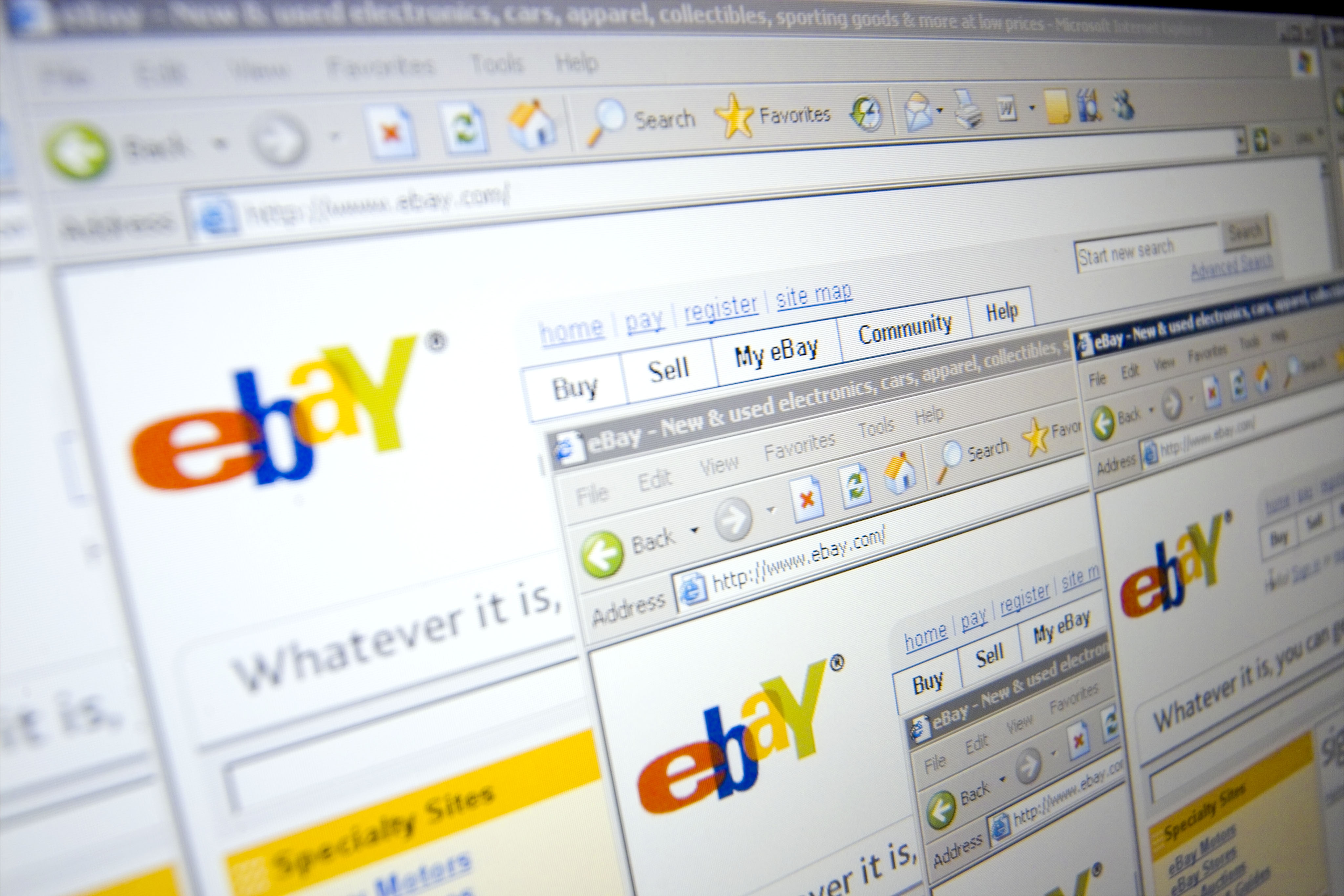 A screen shot of the EBay logo taken in London, U.K. on March 15, 2006. (—Bloomberg/Getty Images)