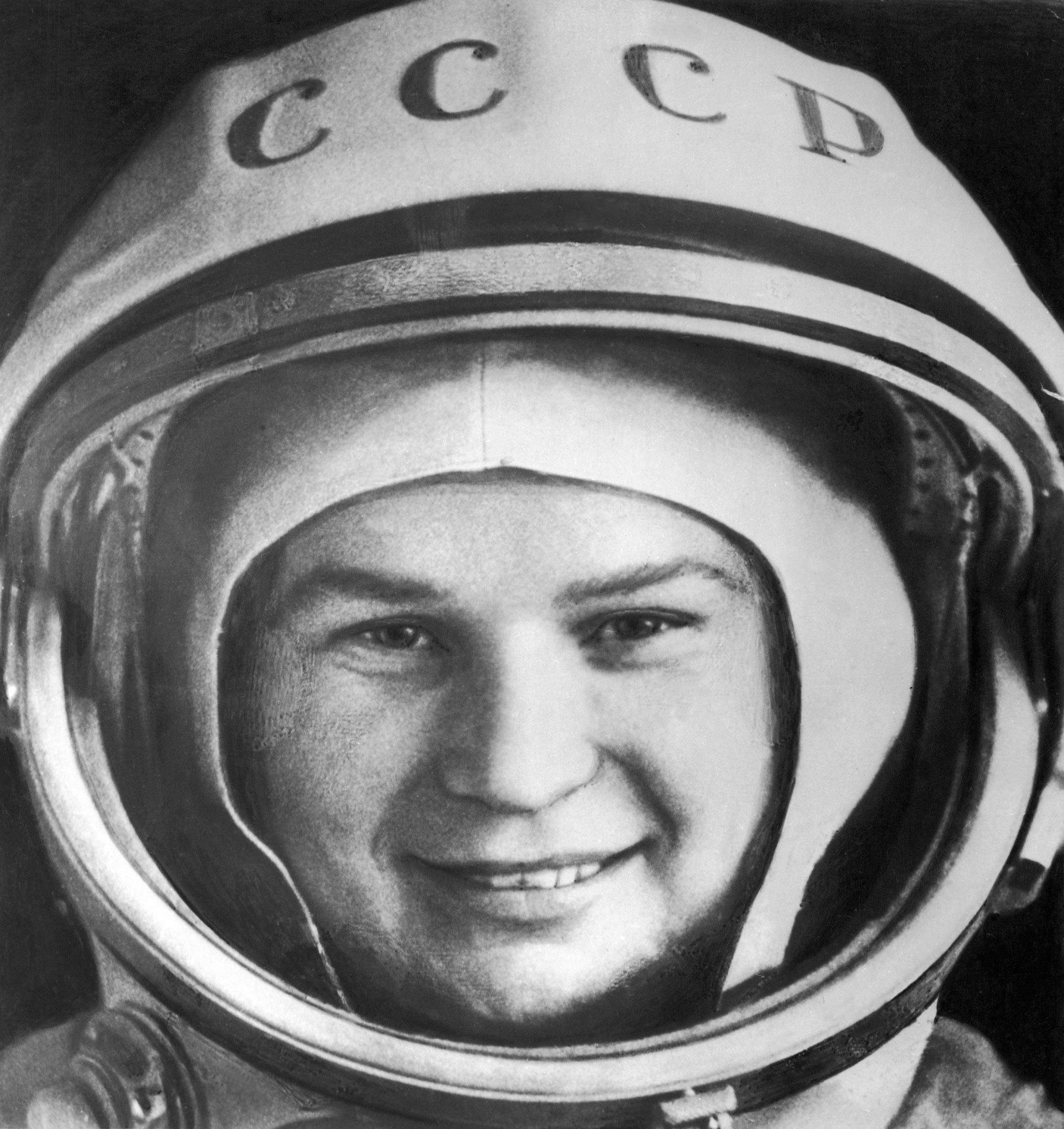 VALENTINA TERESHKOVA: First woman in space (Russian), 1963.