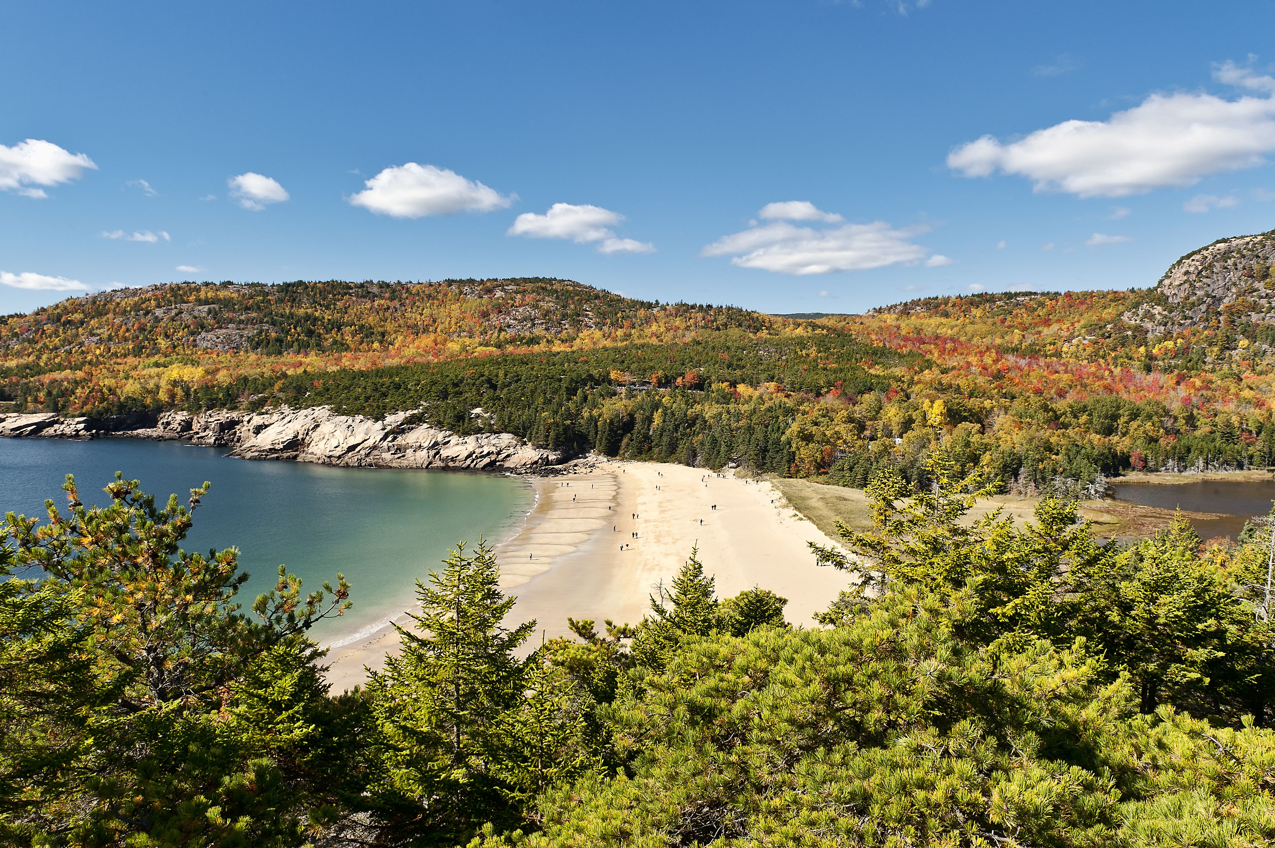 Sand Beach, Acadia NP, Maine, ME, USA (MyLoupe—UIG / Getty Images)
