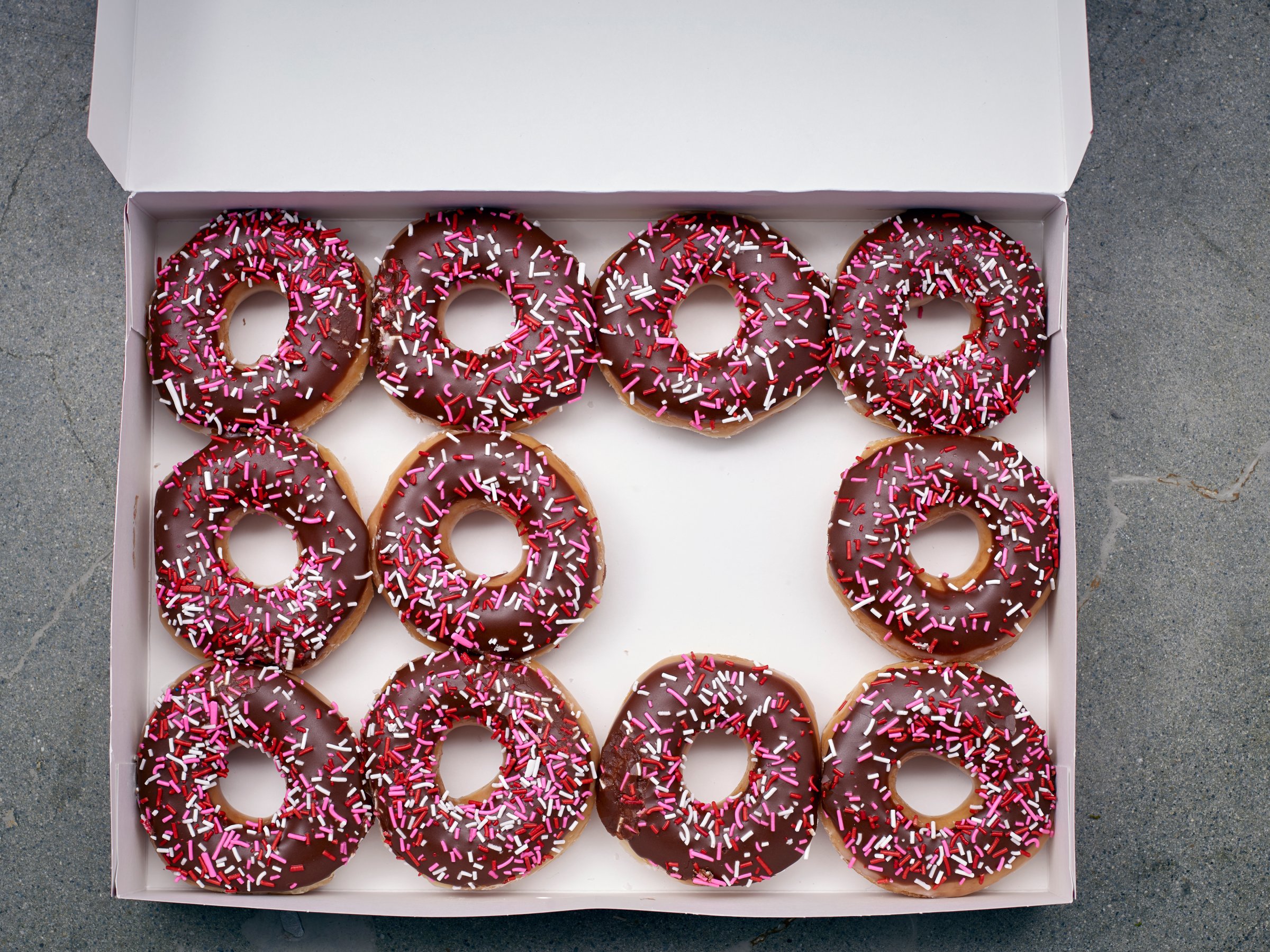 box of 11 doughnuts