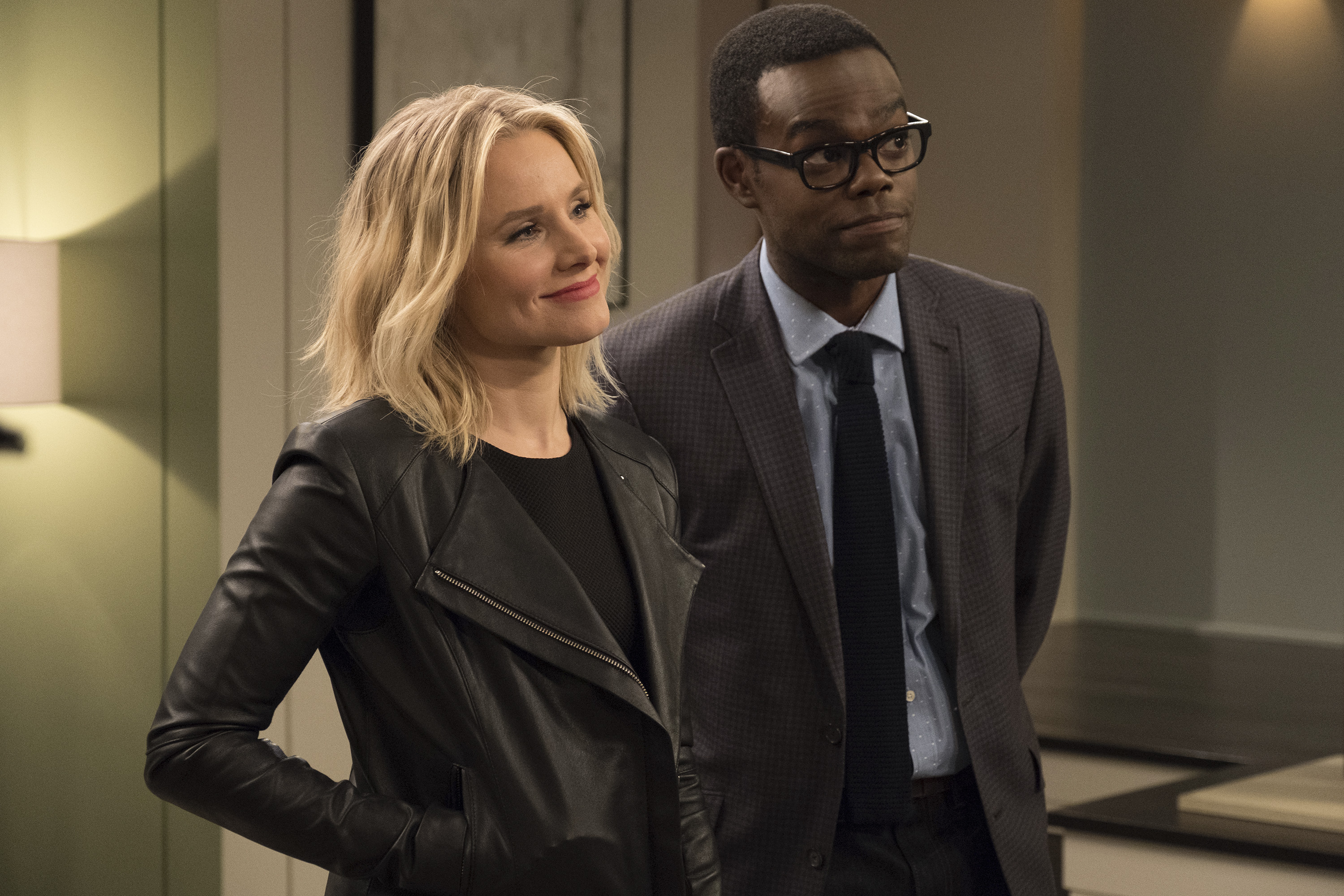 Kristen Bell and William Jackson Harper in <em>The Good Place</em> (NBCU Photo Bank via Getty Images.)