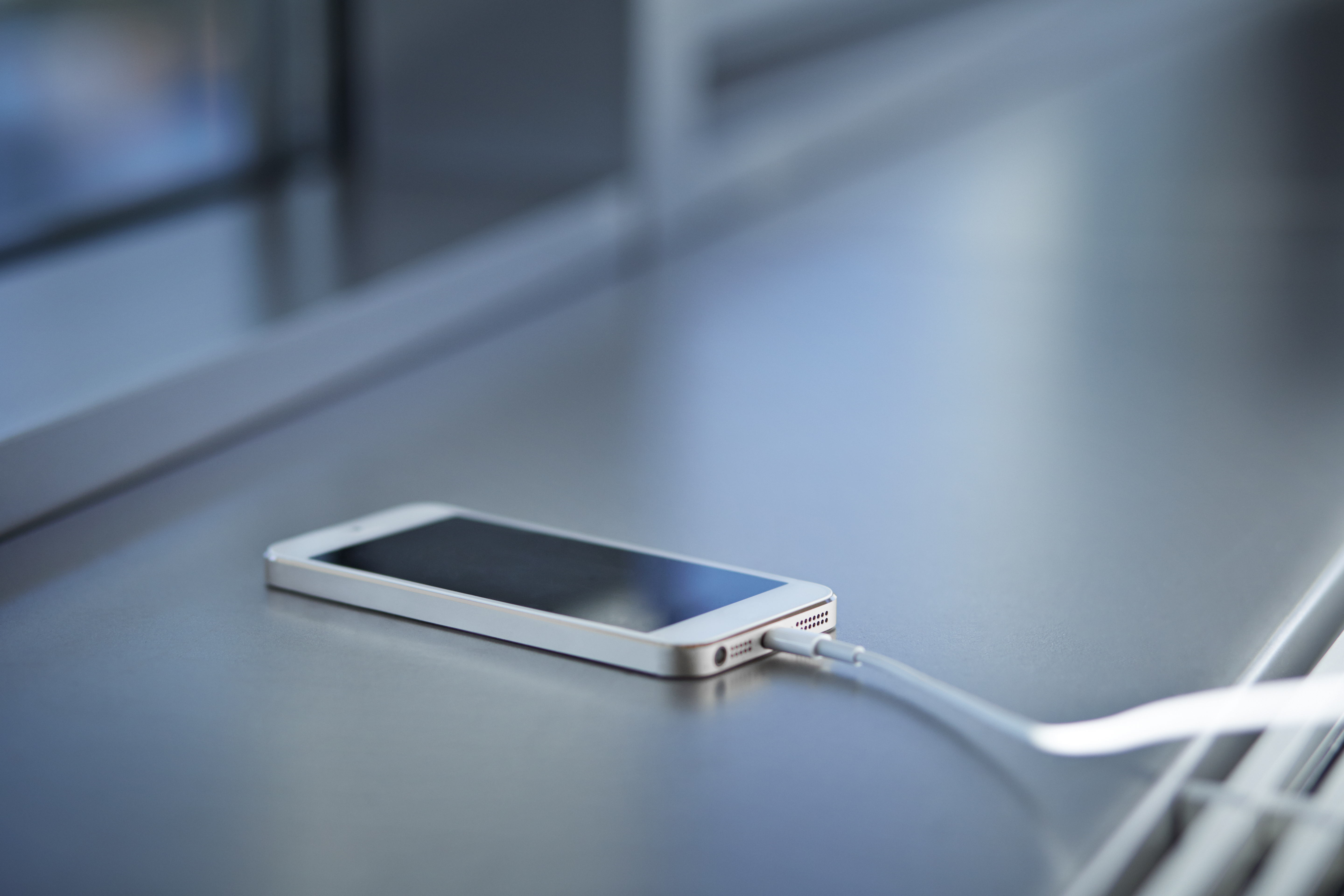 Why You Shouldn't Charge Your Mobile Phone Overnight | Time
