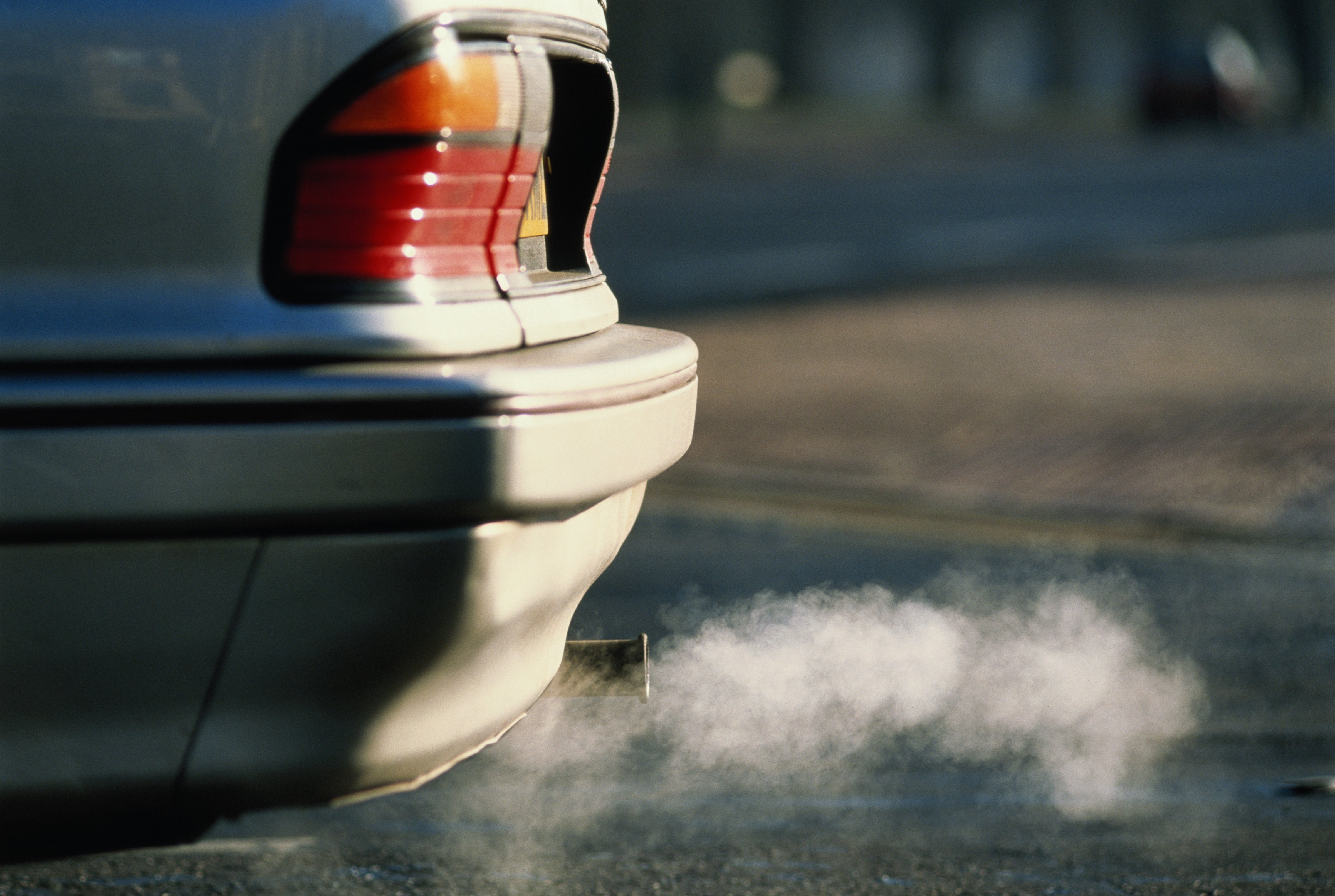 car-exhaust-air-pollution