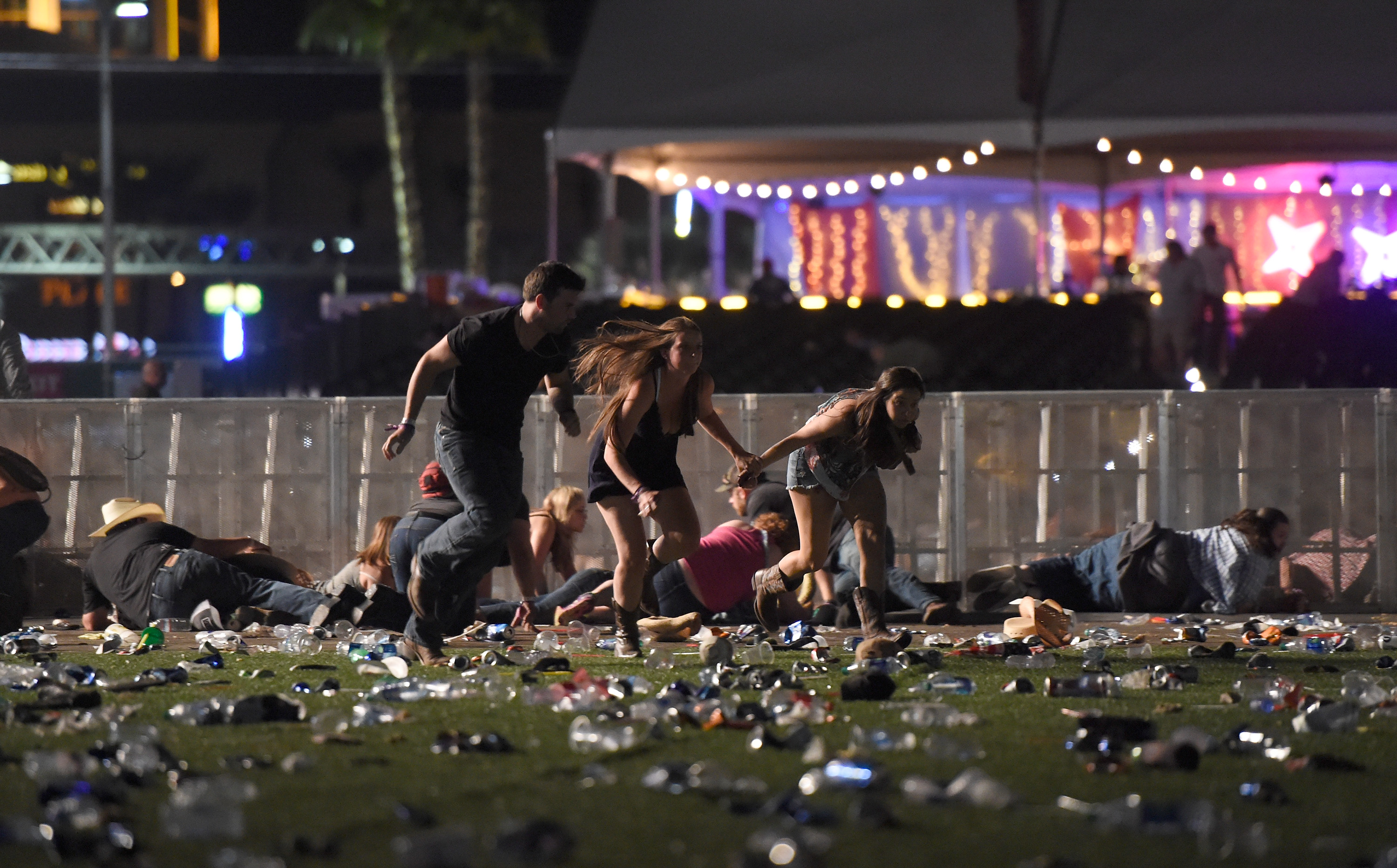 Что сейчас происходит в вегасе. Стрельба в Лас-Вегасе 2017 жертвы.