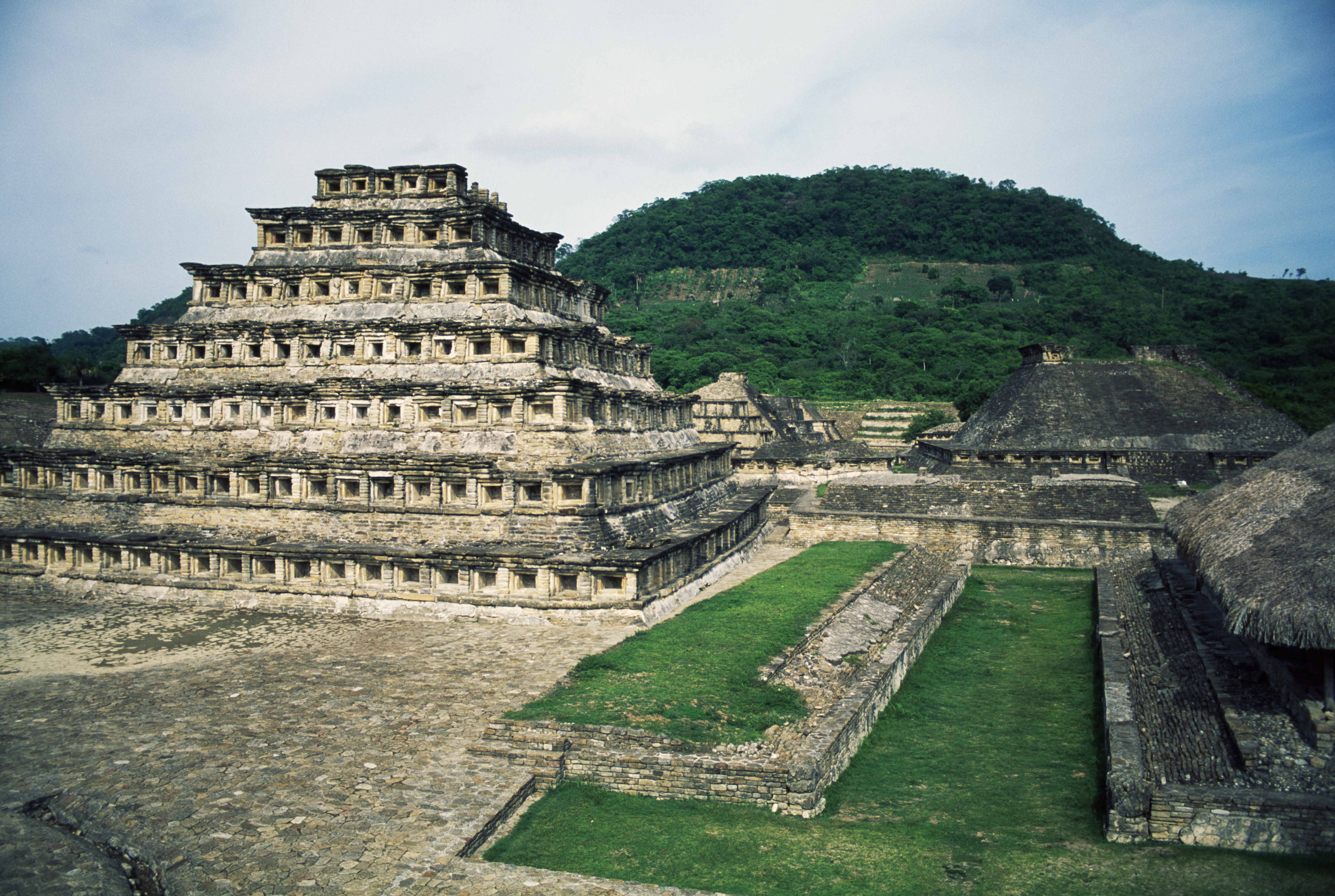 Pyramid of Niches, El Tajin (Unesco World Heritage List, 1992), Veracruz, Mexico. Classic Veracruz culture (or Gulf Coast Classic culture), 3rd-13th century