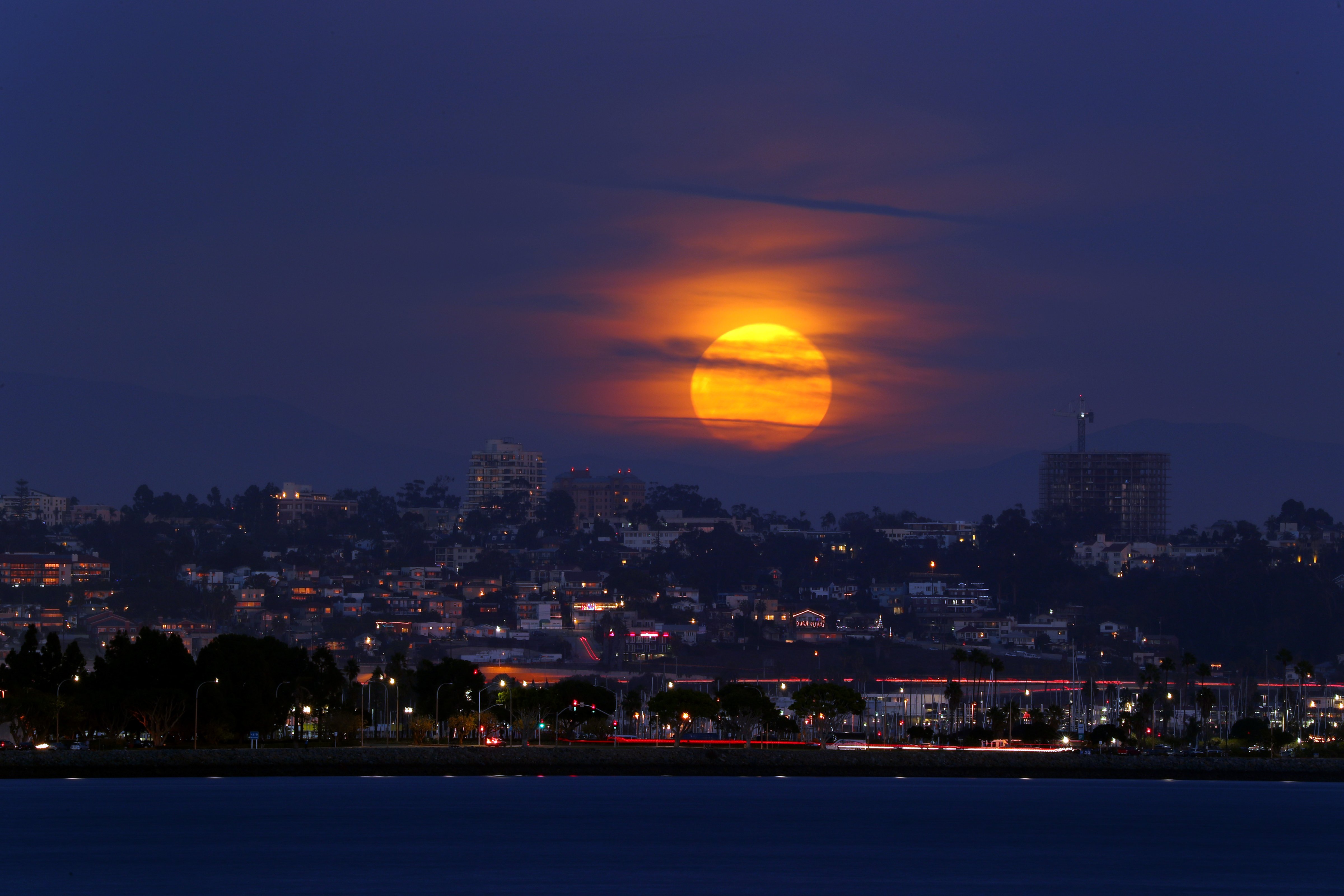 NOV. 13 2016 - San Diego skyline super-moon (Tom Applegate&mdash;Getty Images)