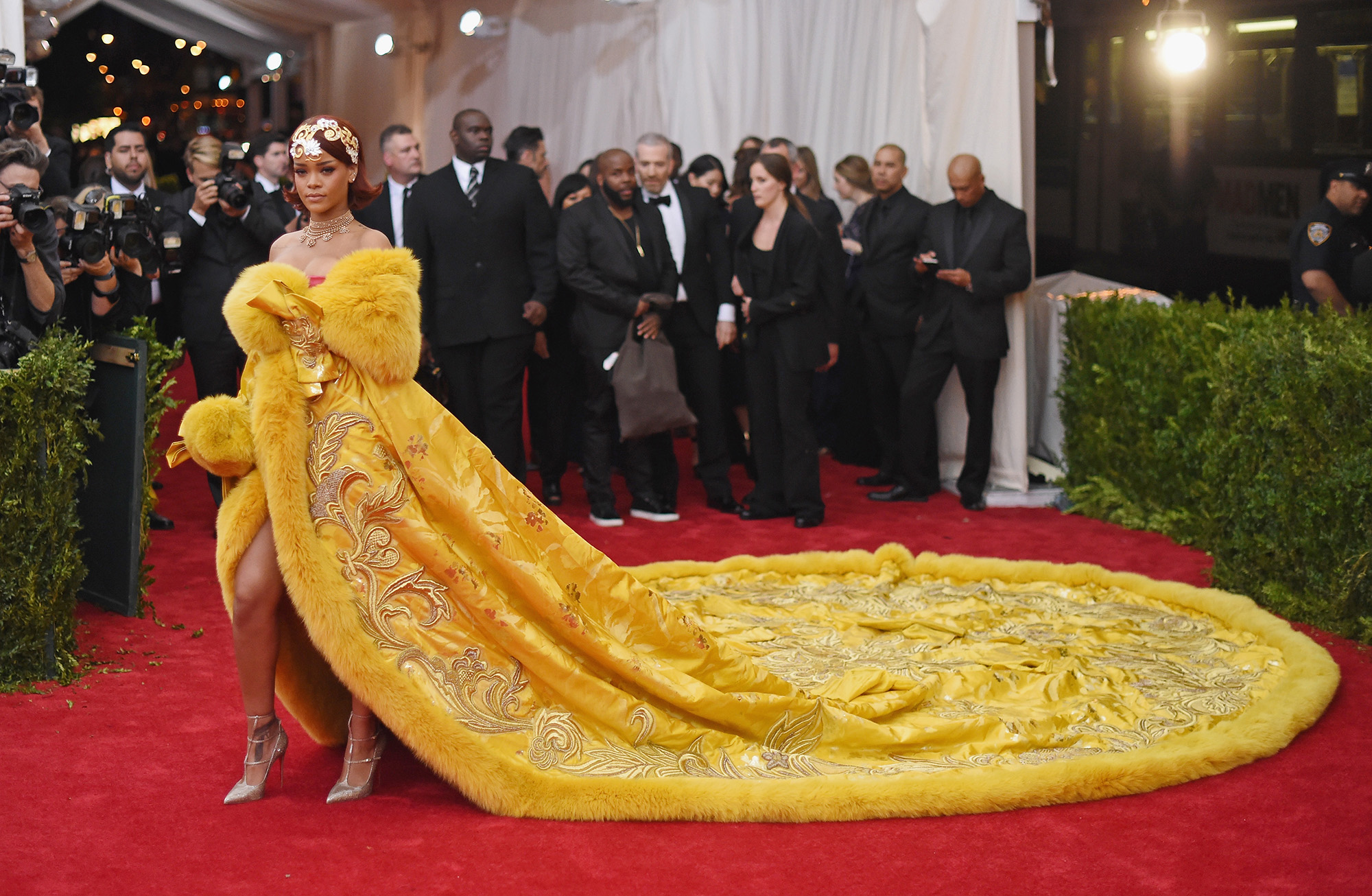 Rihanna To Co-Host 2018 Met Gala With Amal Clooney, Versace | Time