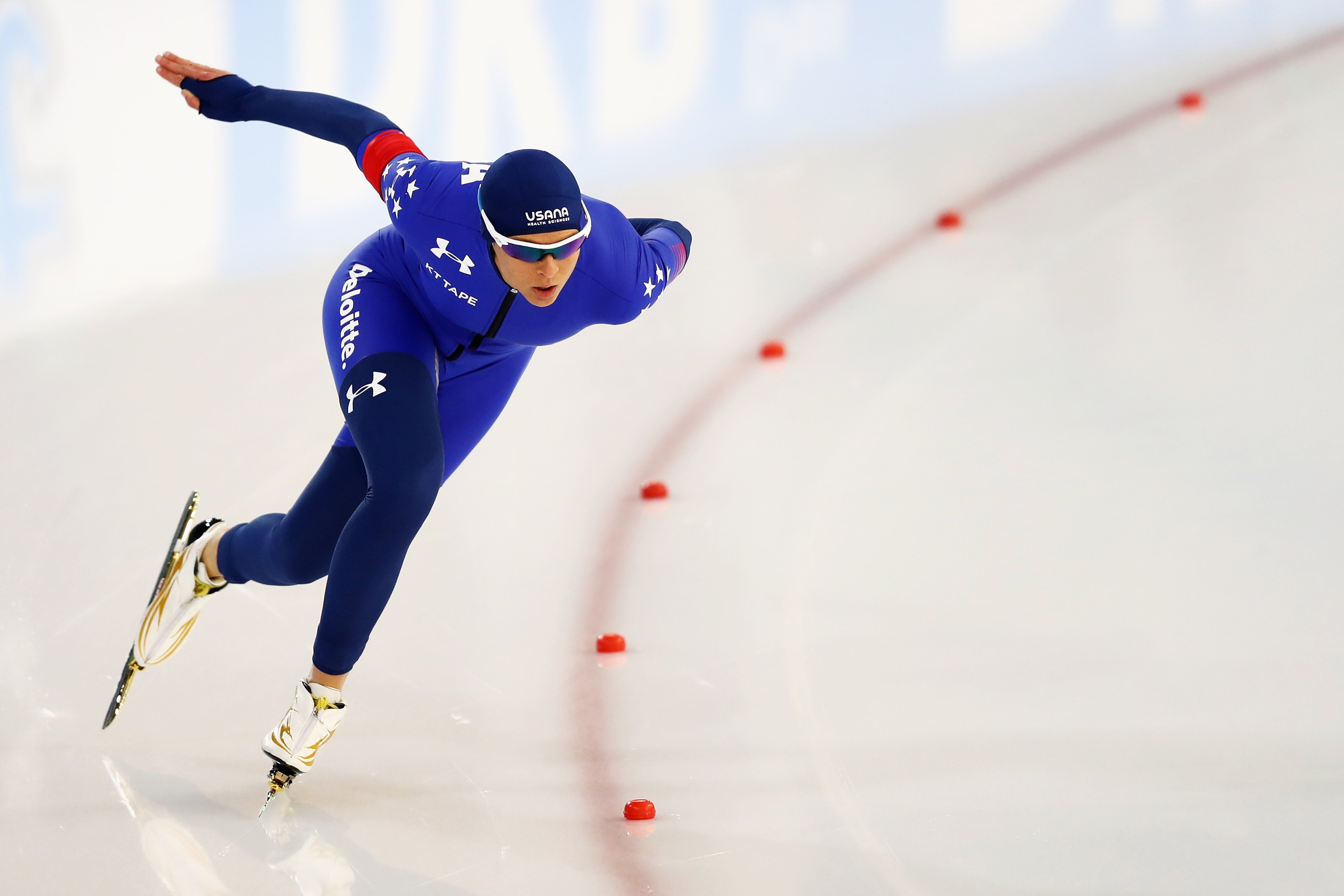 Brittany Bowe of the USA competes in the Women 500m on day 1 of the Speed Skating ISU World Cup on December 9, 2016 in Heerenveen, Netherlands. Dean Mouhtaropoulos—Getty Images. (Dean Mouhtaropoulos—Getty Images.)