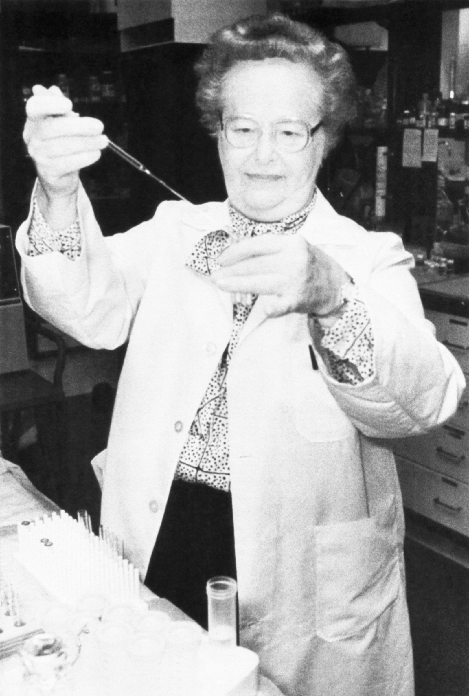 Burroughs Wellcome researcher Gertrude Elion was back at work in the lab after being named a Nobel Prize winner in Medicine in 1988. Elion and coworker George Hitchings were chosen for the honor for their work in developing drugs to treat leukemia and AIDS. (Bettmann / Getty Images)