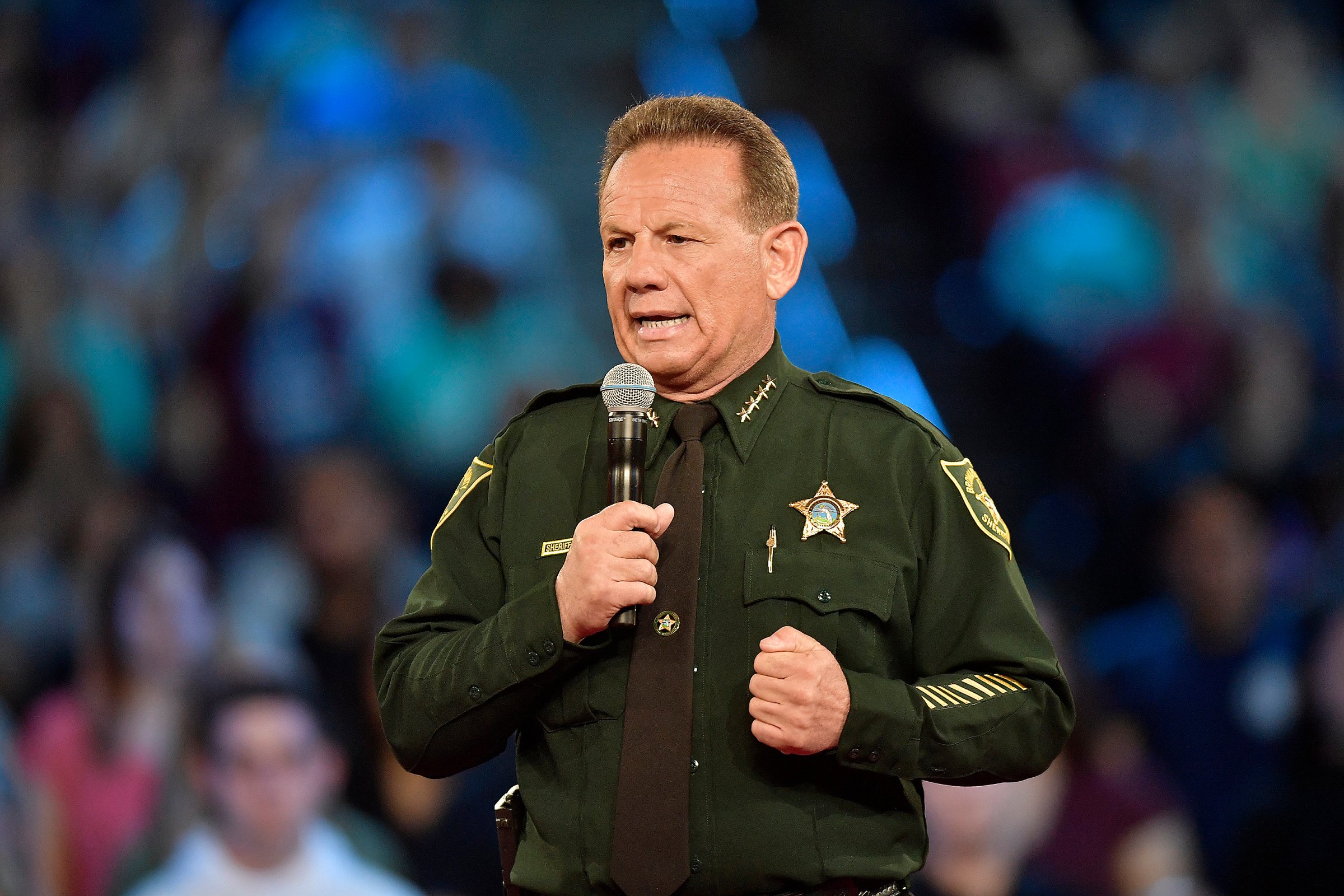 Republicans urge Florida governor to suspend Broward sheriff
