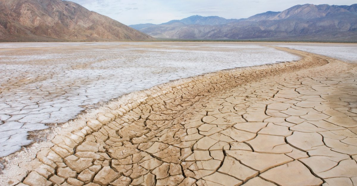 Атмосферная засуха. Опустынивание земель. Засуха. Пустыня засуха. Засуха климат.